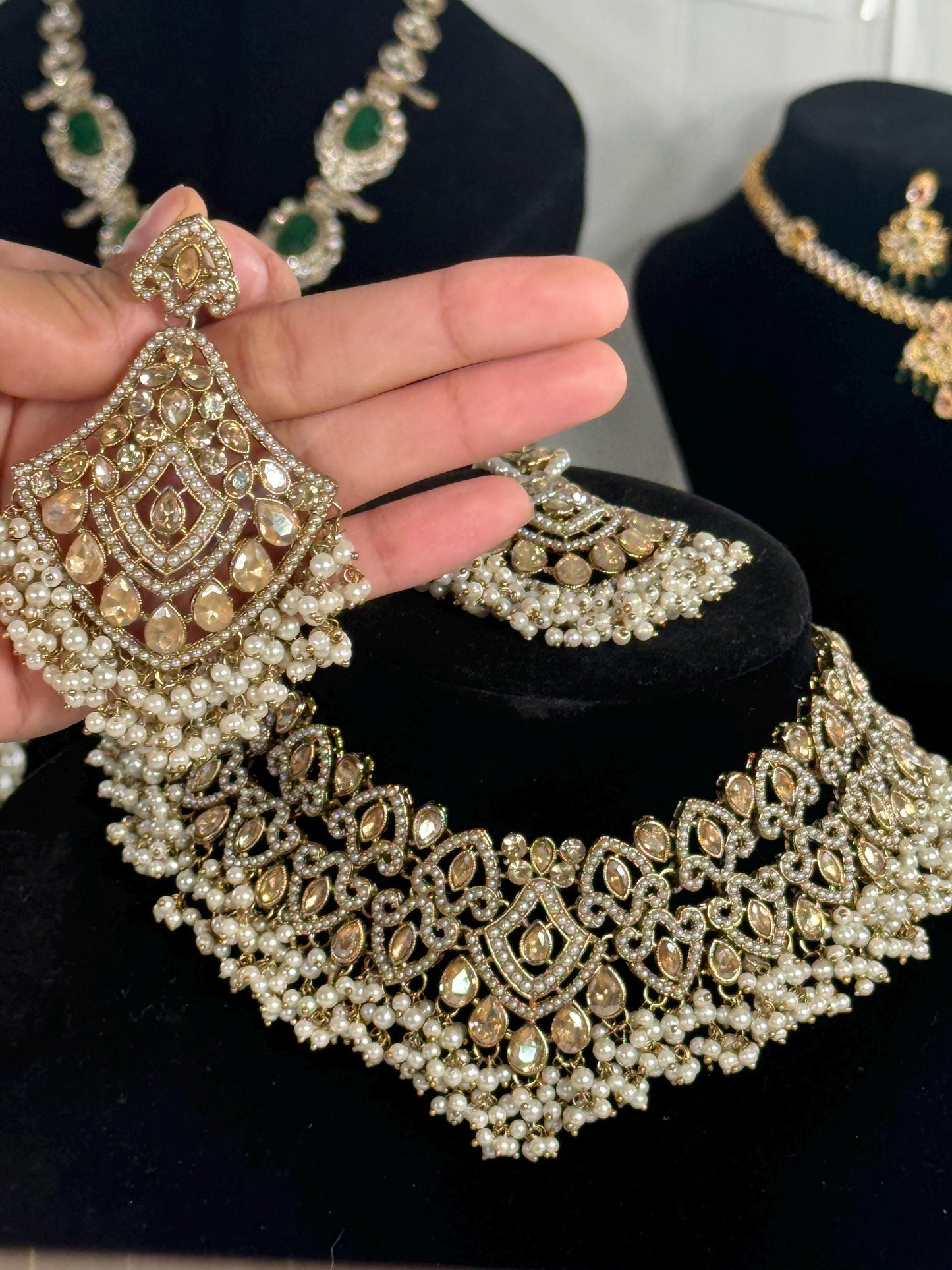 Indian jewlery set/Necklace Set/ Choker/ Bollywood Jewelry/ Indian jewelry/ Pakistani necklace/ punjabi necklace/bridal/