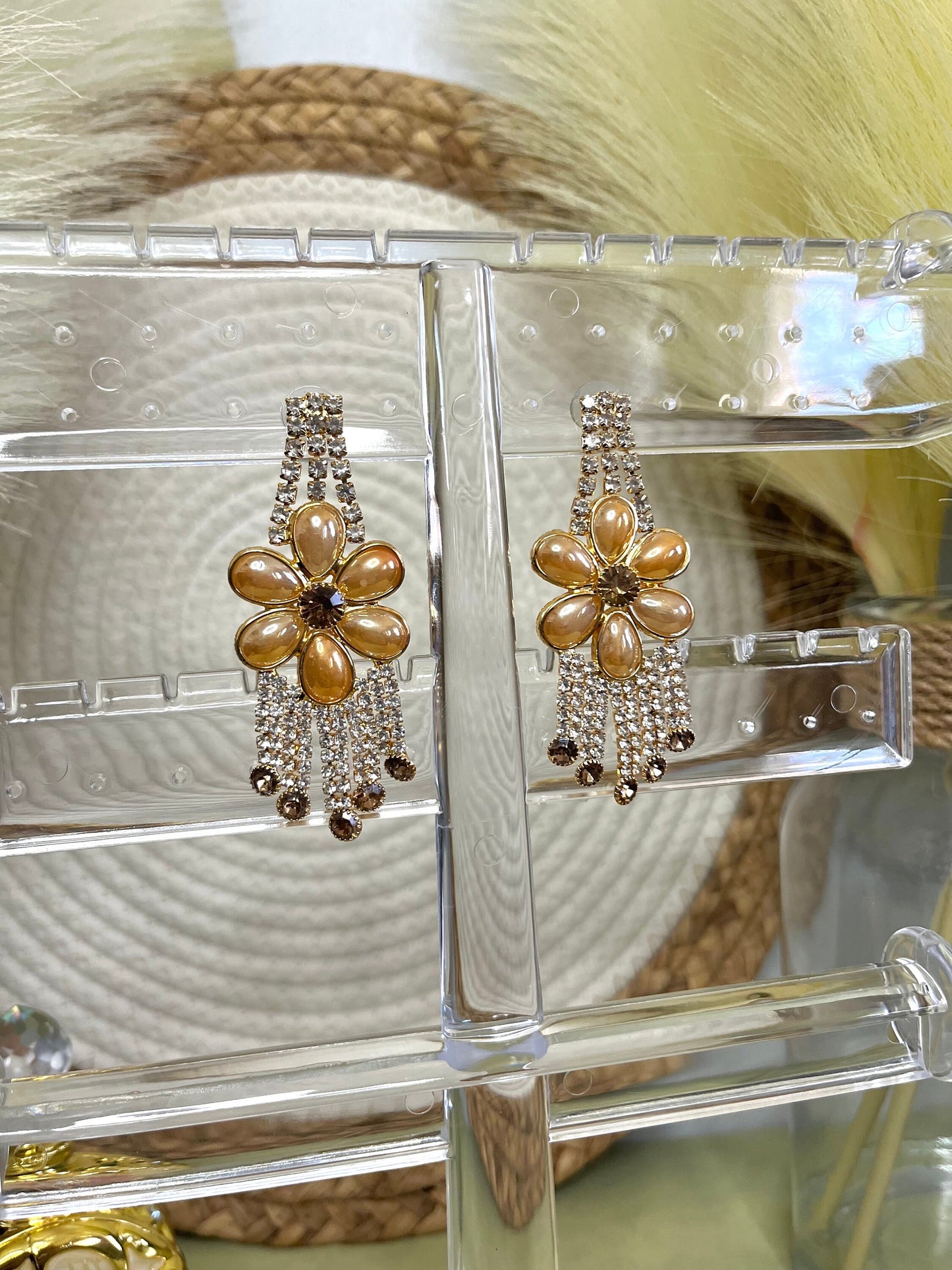 Flower Earrings, Pale Pink Earrings, Boho Jewelry, Simple Vintage Earrings