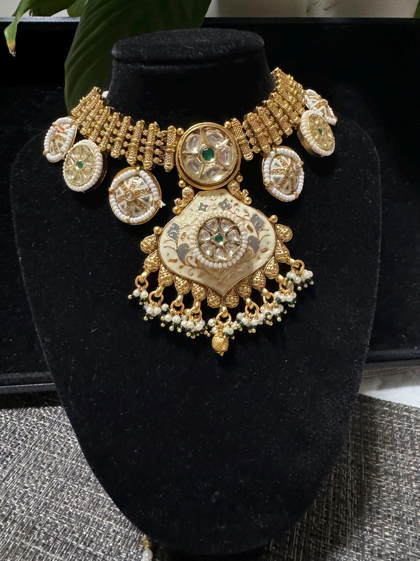 Indian jewlery set/Necklace Set/ Choker/ Bollywood Jewelry/ Indian jewelry/ Pakistani necklace/ punjabi necklace/bridal/