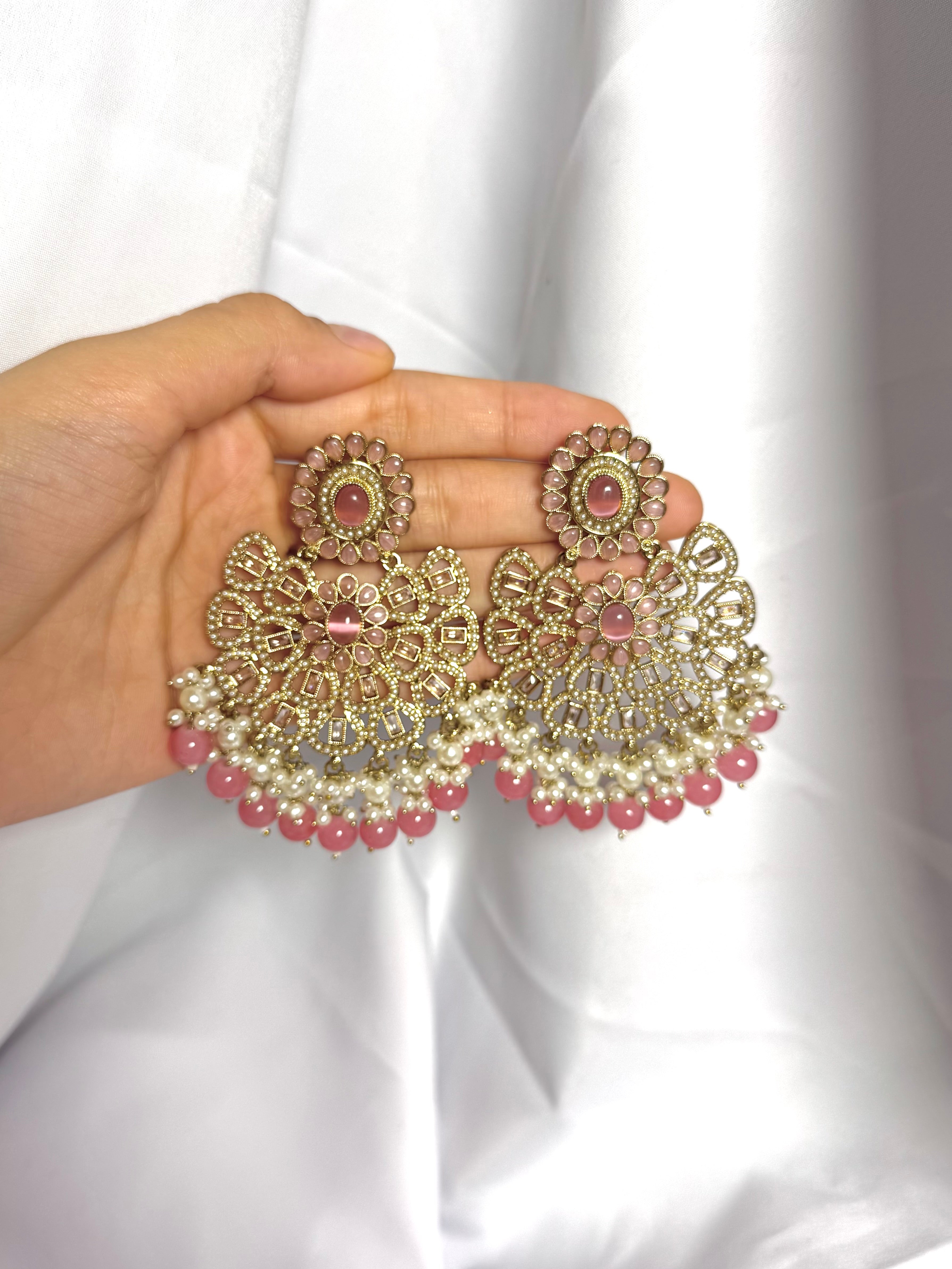 Samaira Earrings-Pink