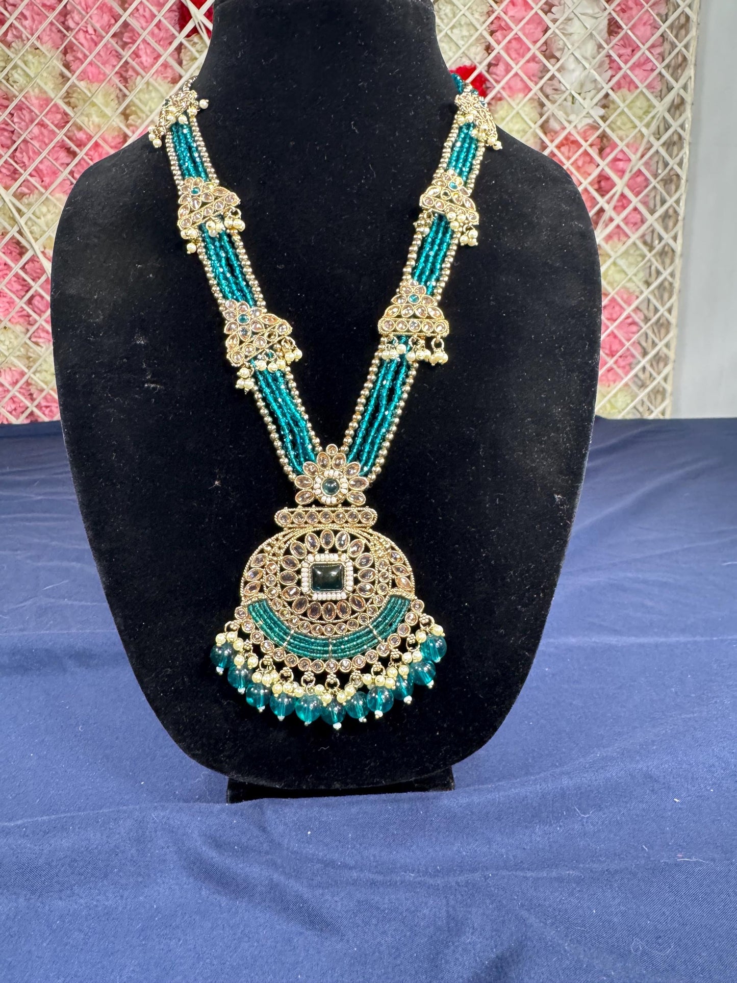 Indian jewlery set/Necklace Set/  Choker/ Bollywood Jewelry/ Indian jewelry/ Pakistani necklace/ punjabi necklace/bridal/