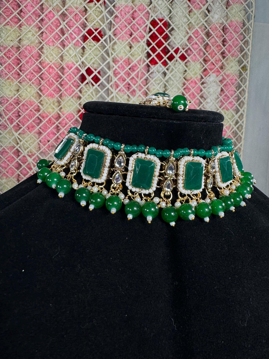 Noorya  Necklace Set