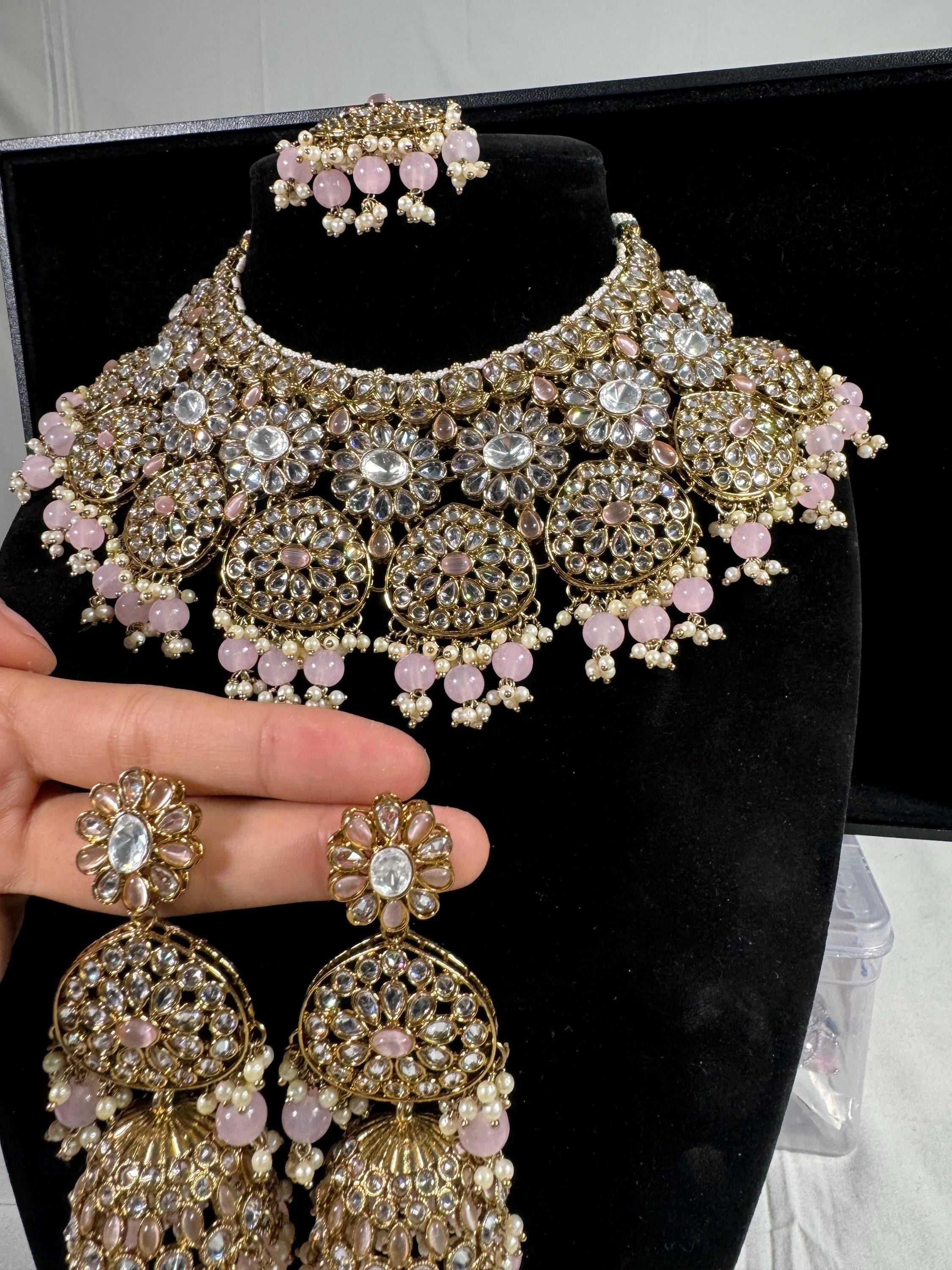 Sufiya Necklace Set