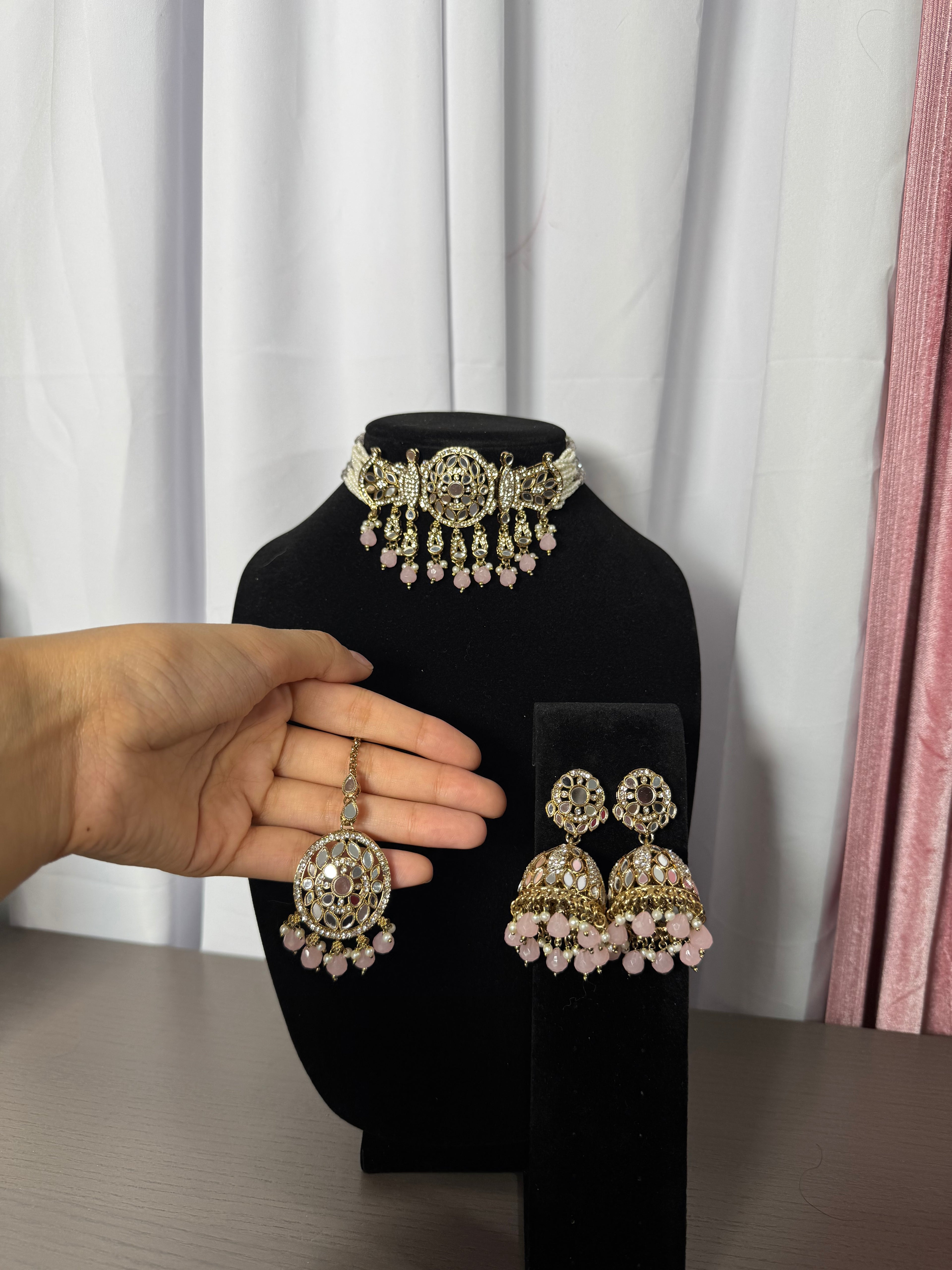Neeti Mirror Worked Necklace Set