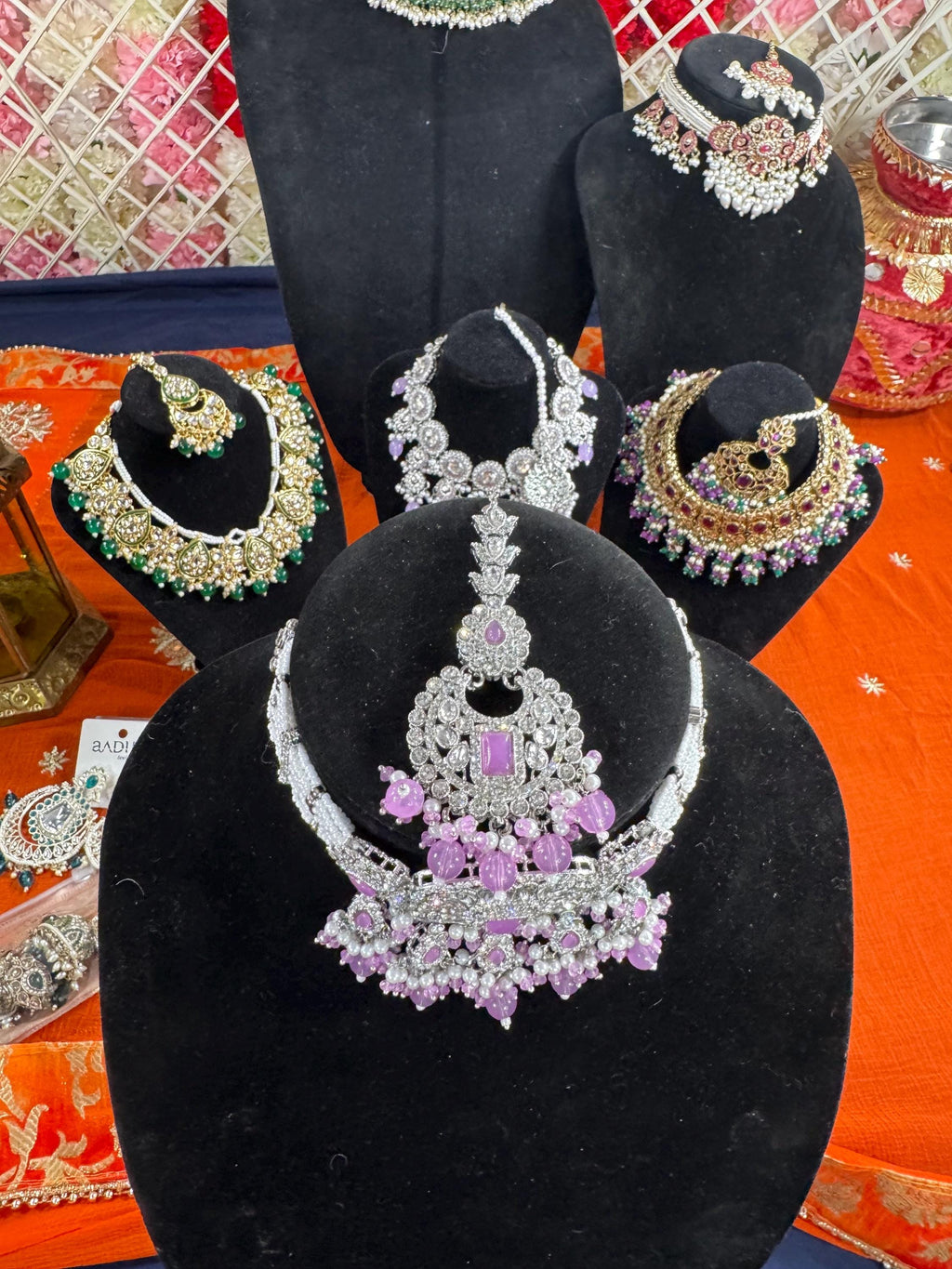 Nailahra Necklace Set