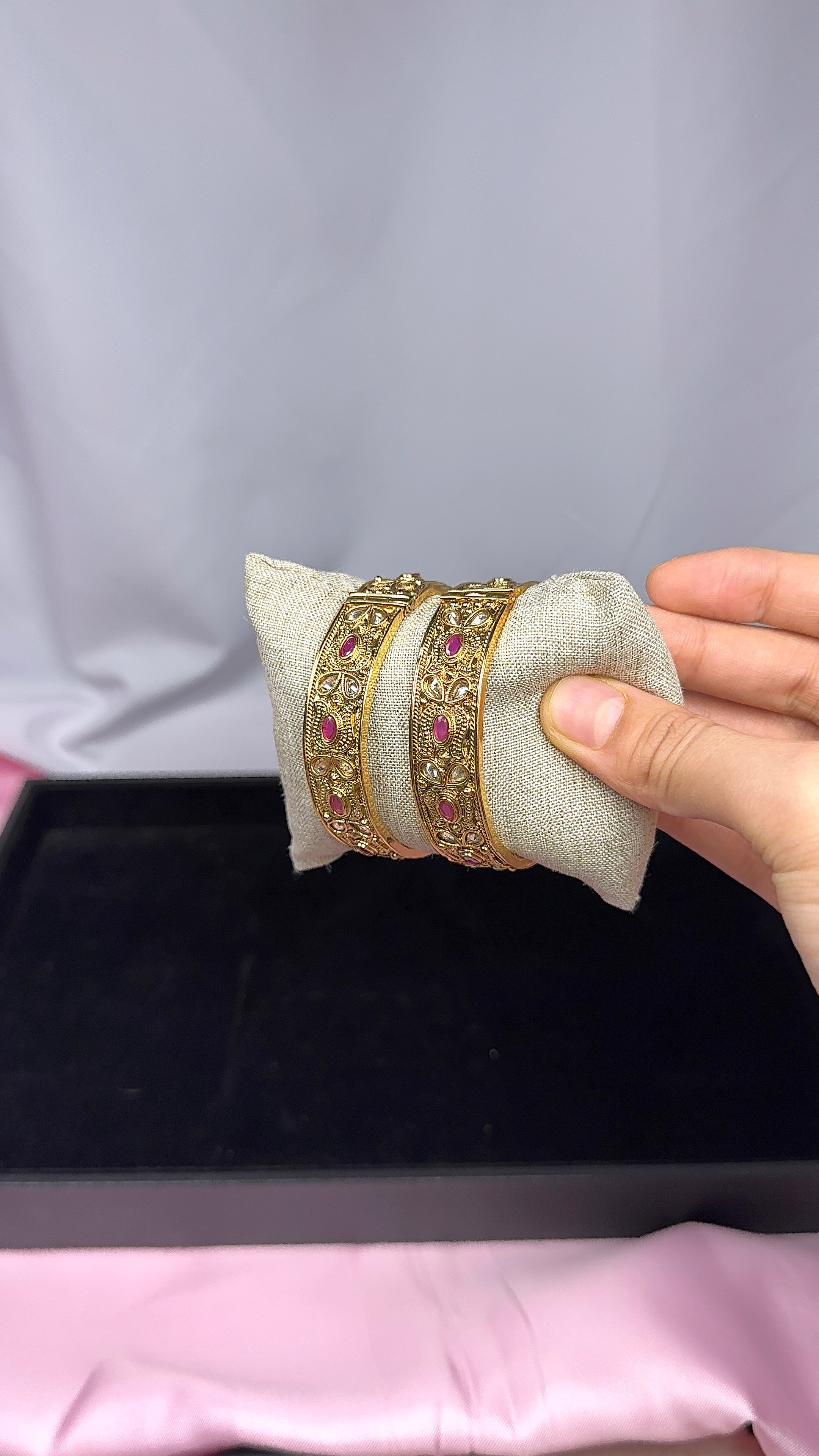 Inaya Openable Bangles