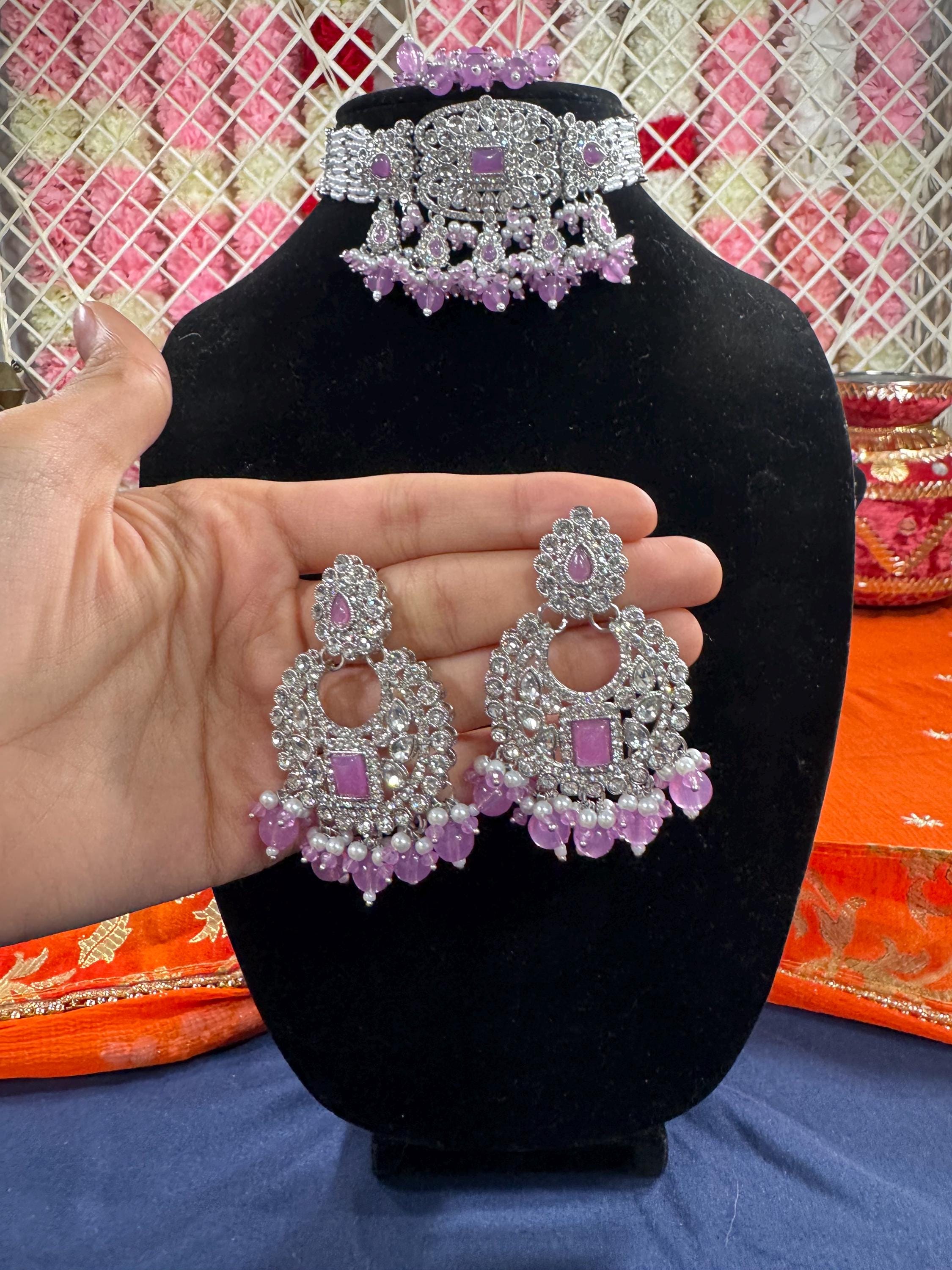 Nailahra Necklace Set