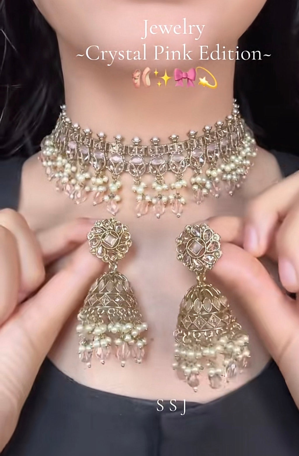Crystal pink necklace set ￼