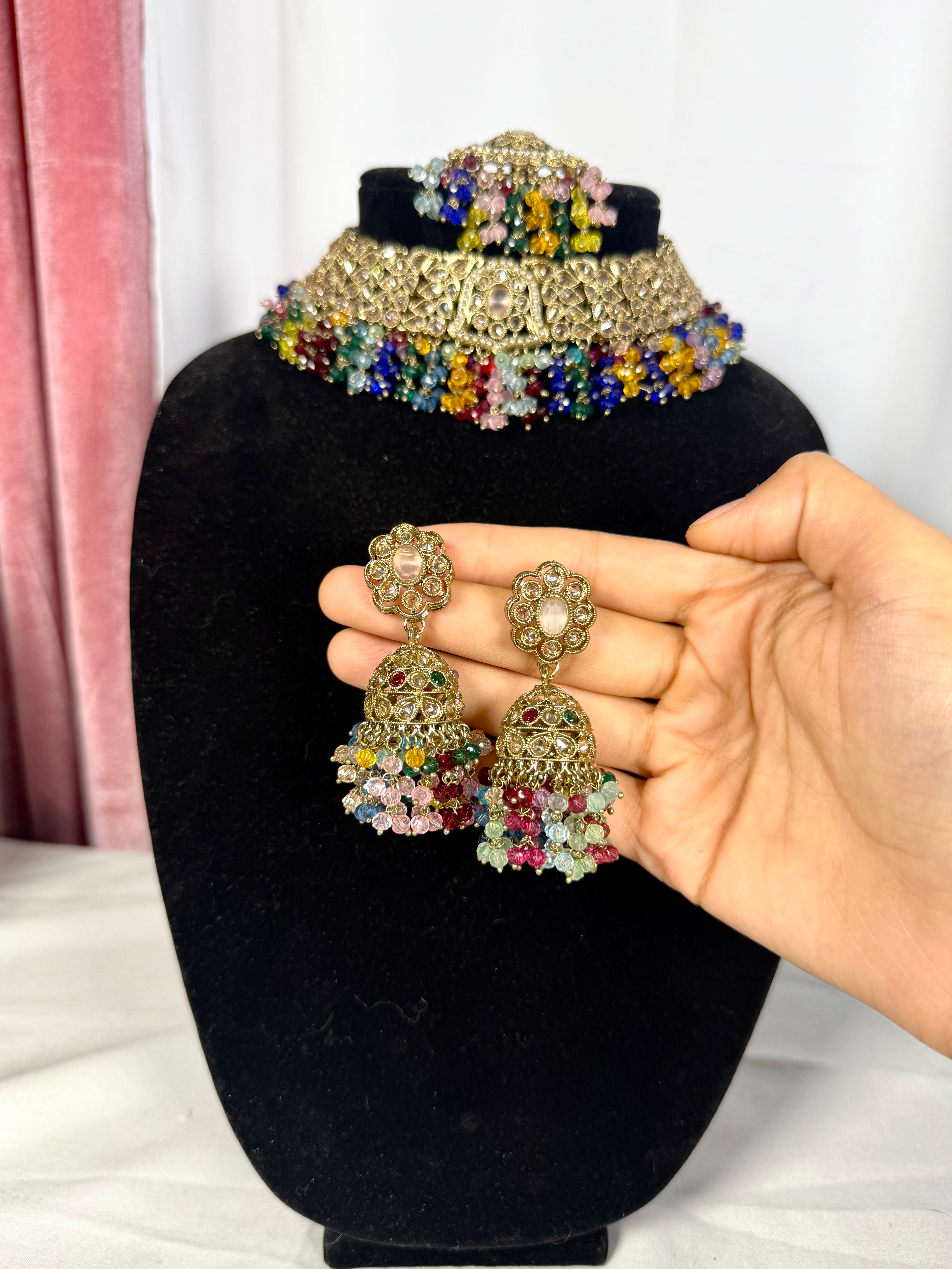 Nisha Necklace Set