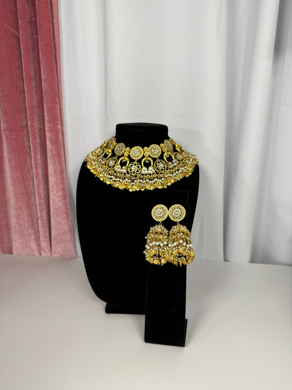 Priyan Pachi Kundan Gold plated Necklace Set
