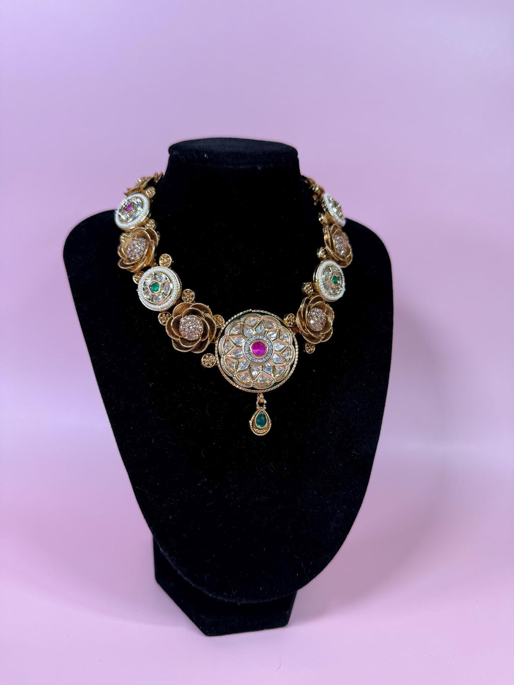 Lameesa Necklace Set