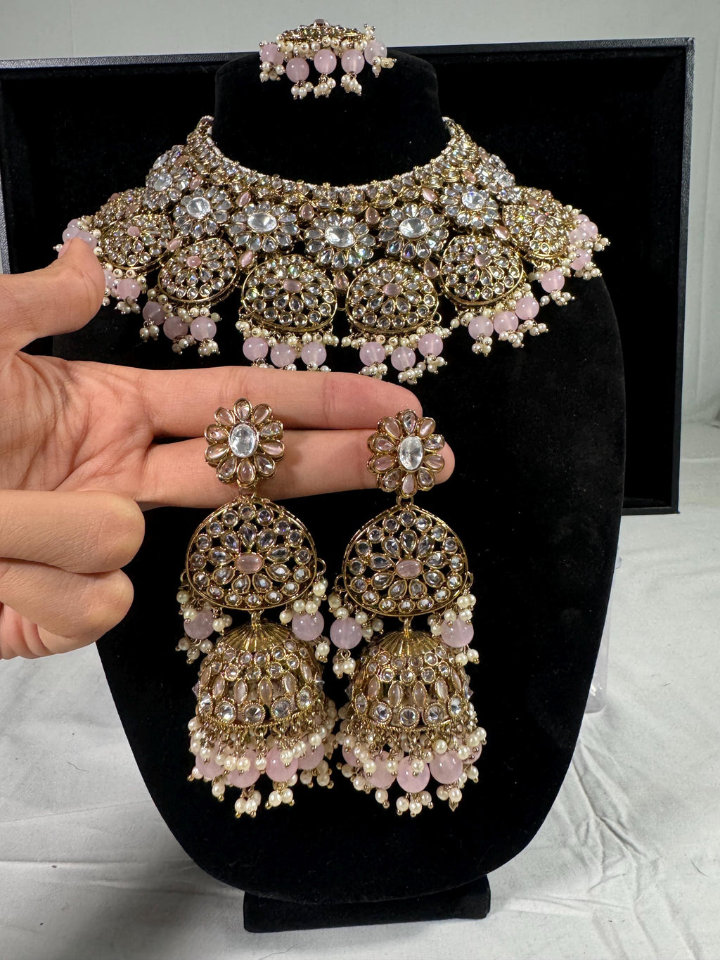 Sufiya Necklace Set