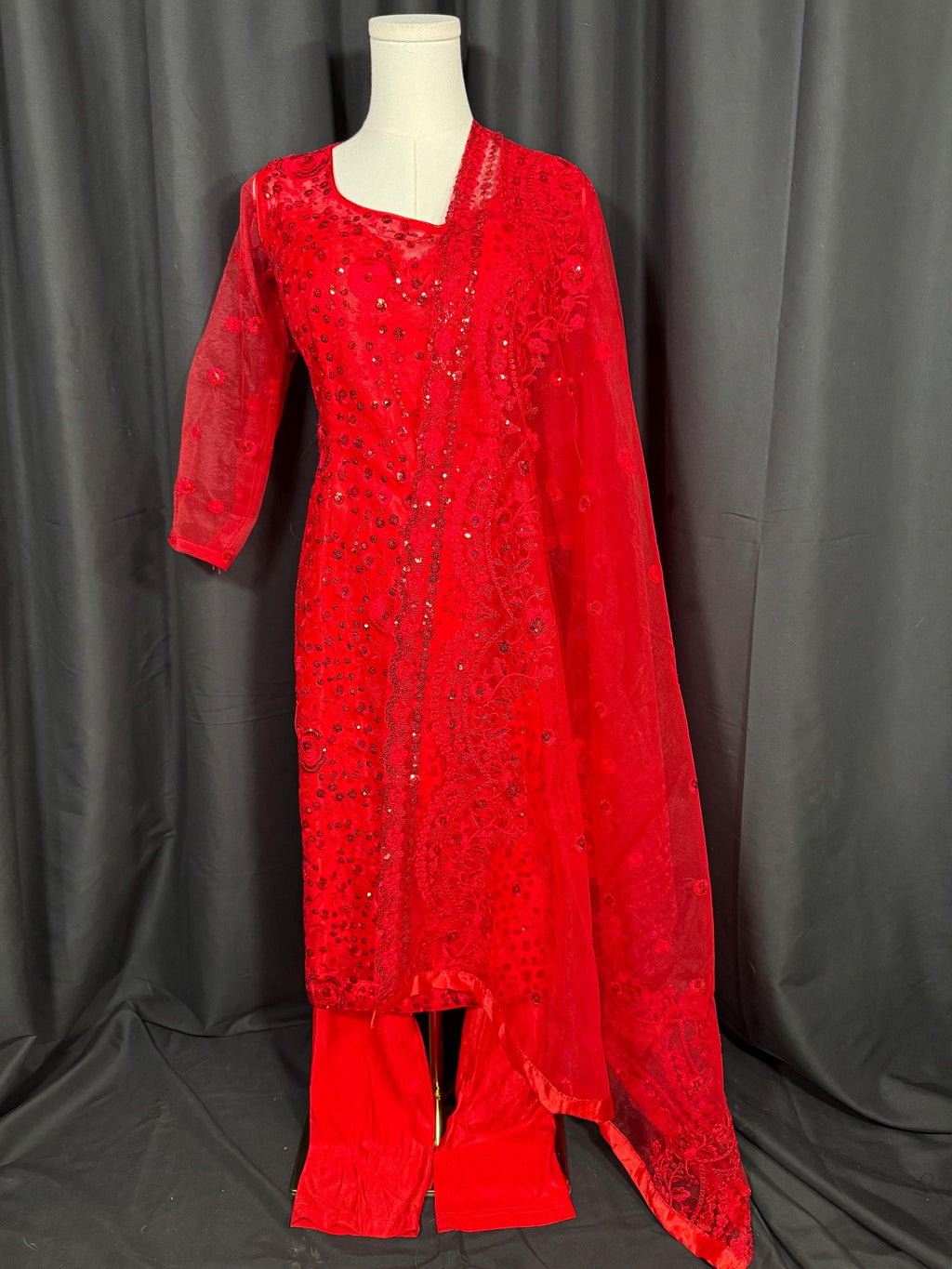 Pakistani suit, pajamai suit, Punjabi Sharrara For Women Indian Designer Chaniya Choli bollywood Style Indian outfits, Kurta suit