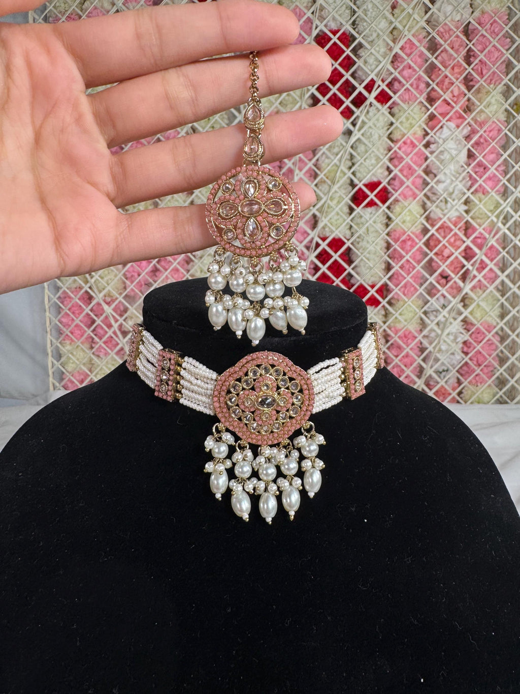 Zareena Necklace Set
