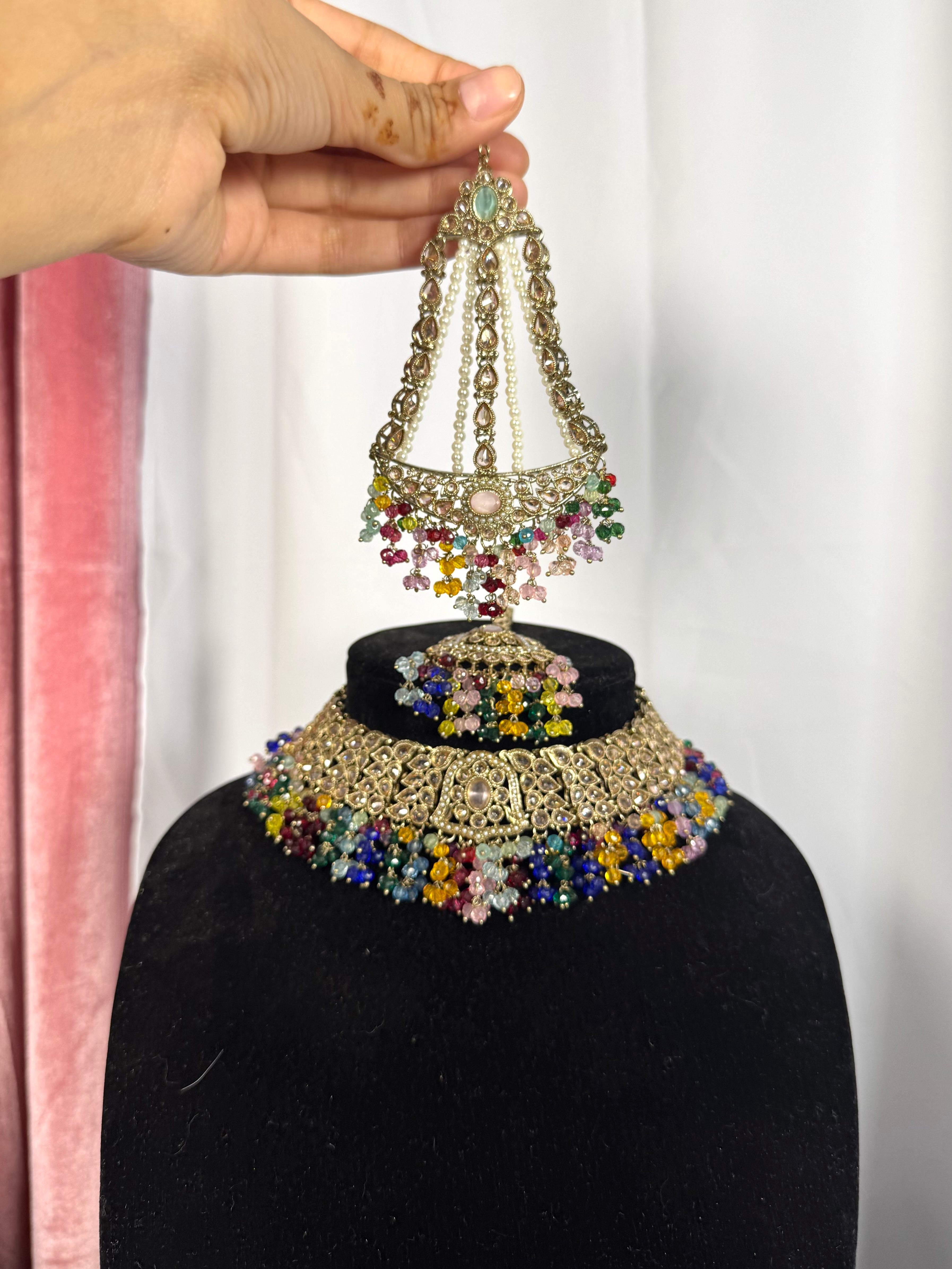 Nisha Necklace Set