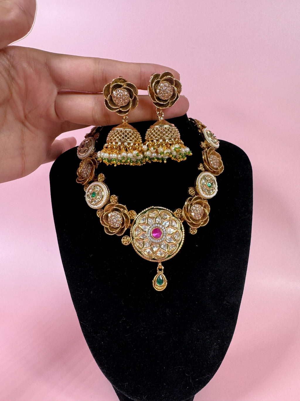 Lameesa Necklace Set