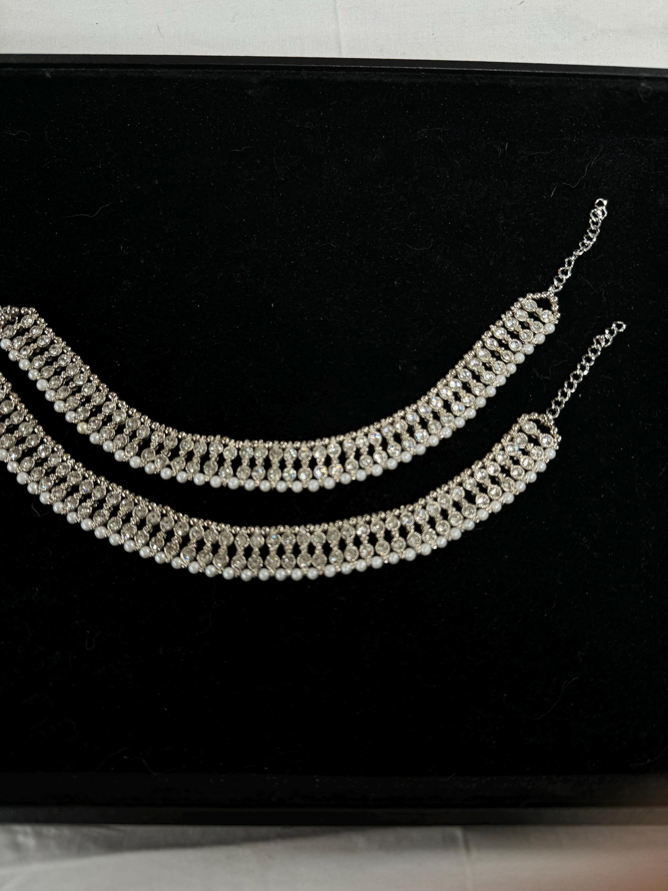 Anklets/Payal/ Indian Jewelry/ Silver Payal/ Panjeb/ Pakistani Jewelry/ Bollywood Jewelry/ Statement Jewelry/ Silver Anklet