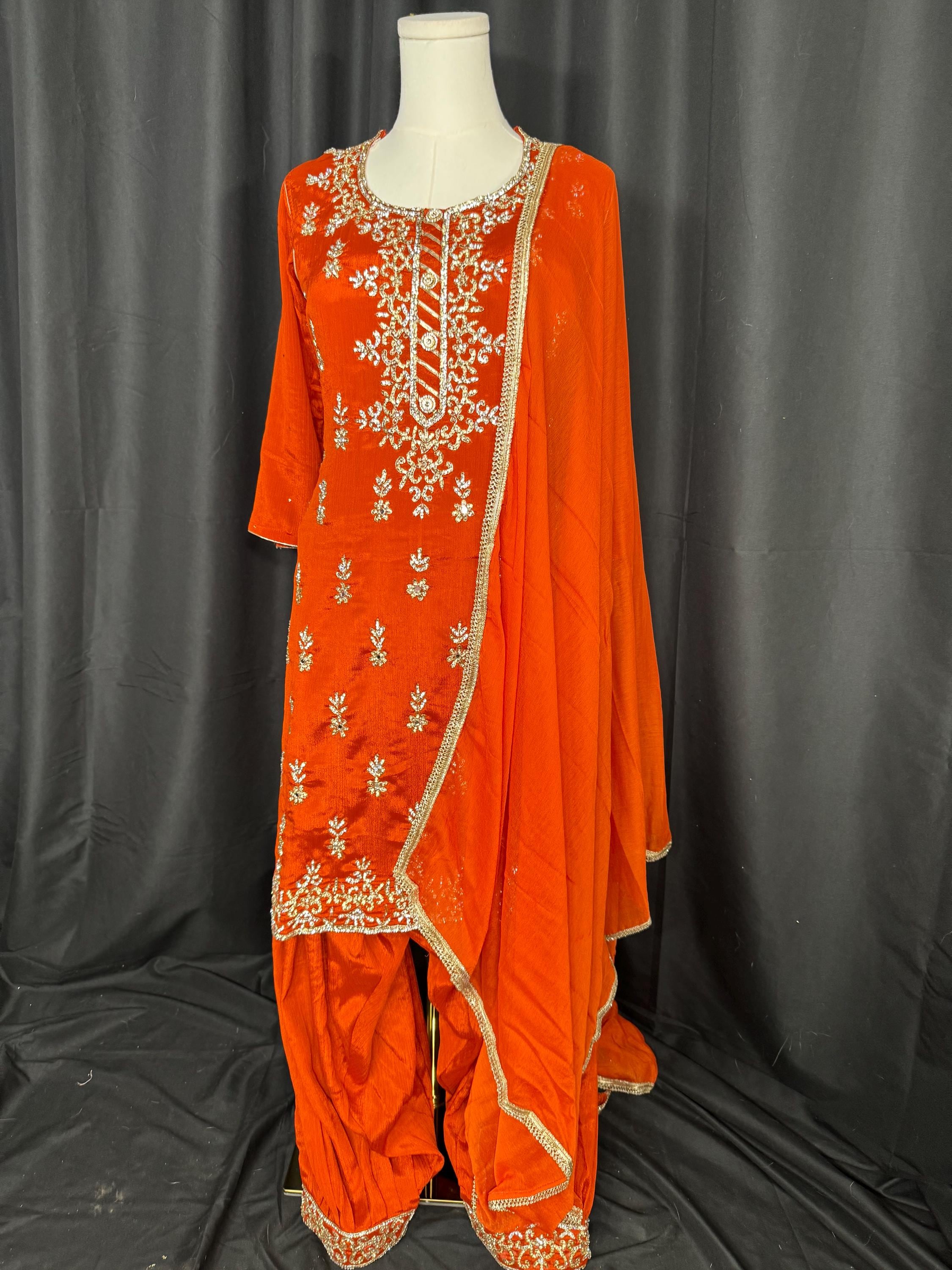 Punjabi Salwar suit For Women Indian Designer Wedding Wear Party, lehengha, Chaniya Choli bollywood Style Indian outfits, Pakistani suit