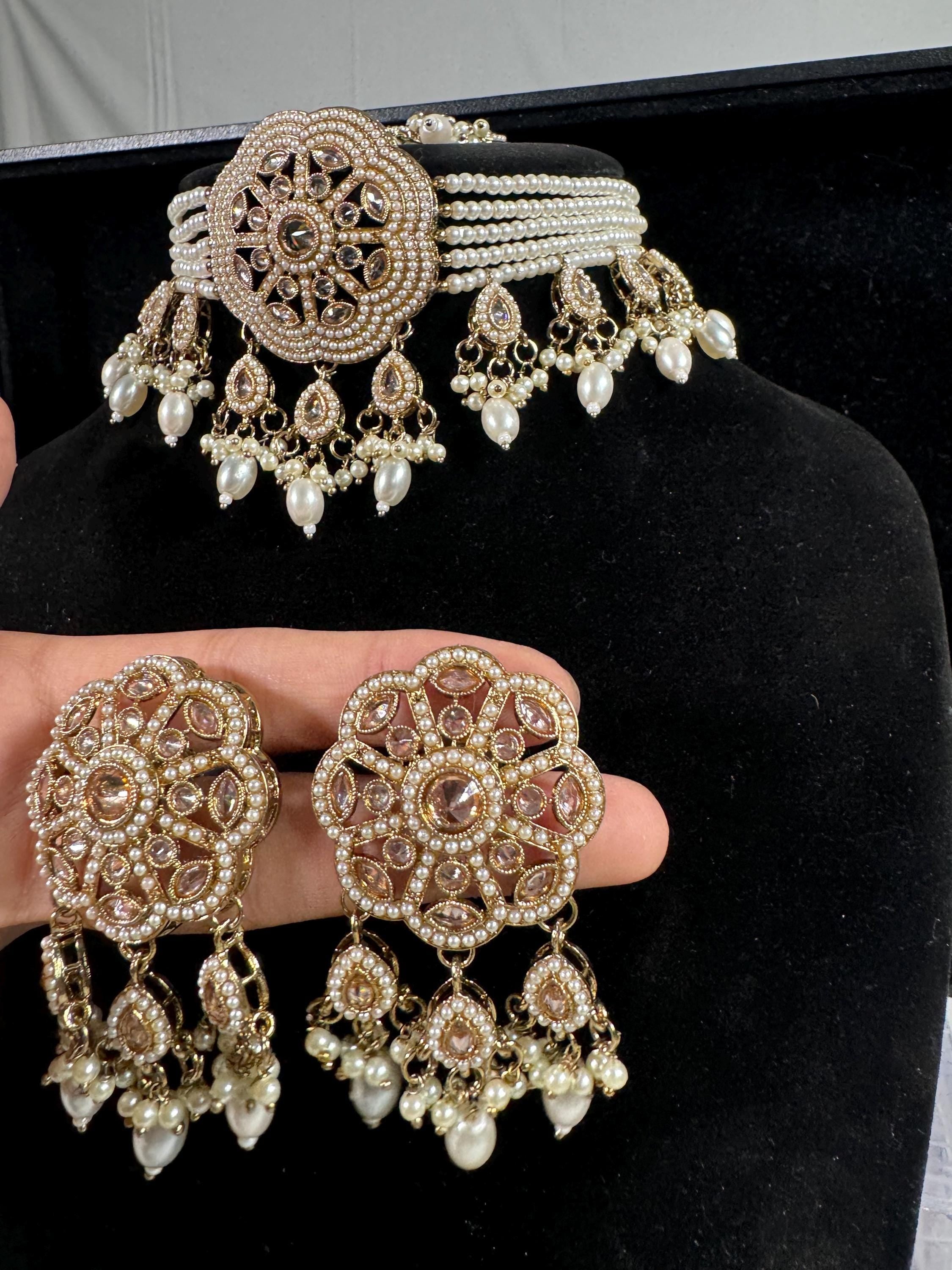 Raniyaah Necklace Set