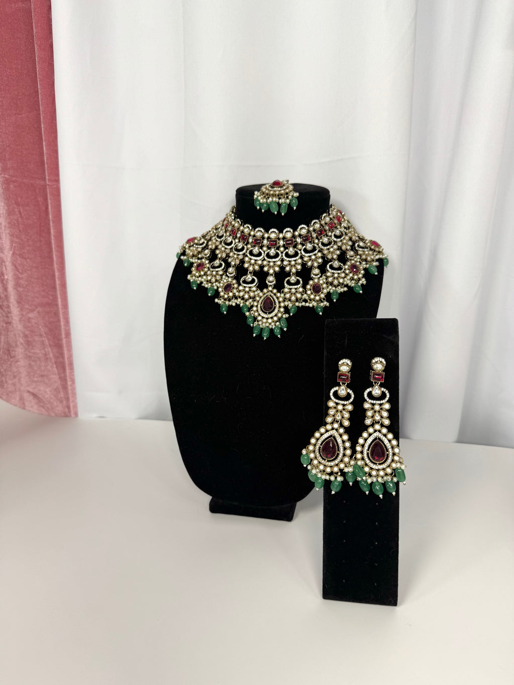 Nimi Necklace Set- pink & green
