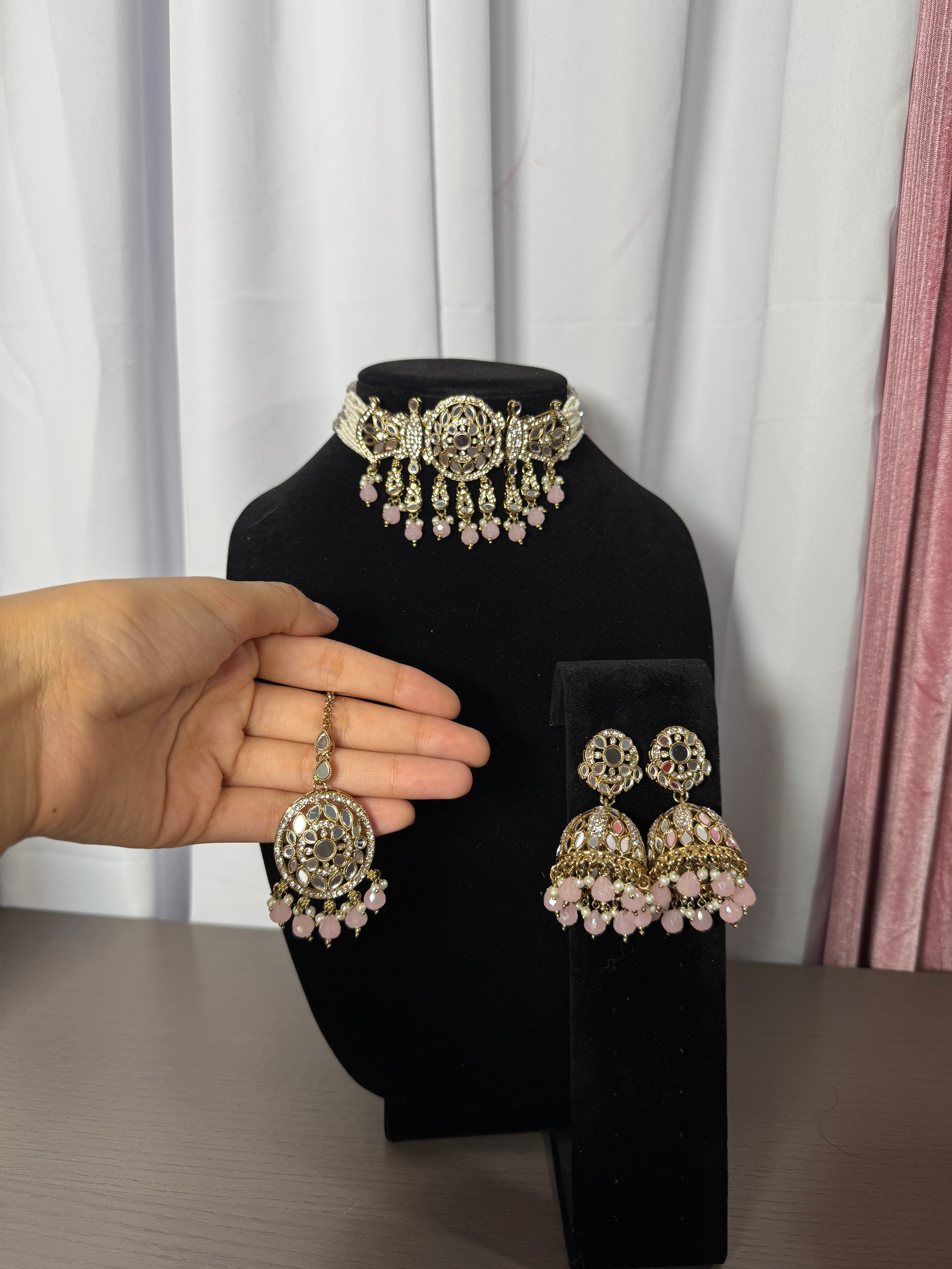 Neeti Mirror Worked Necklace Set