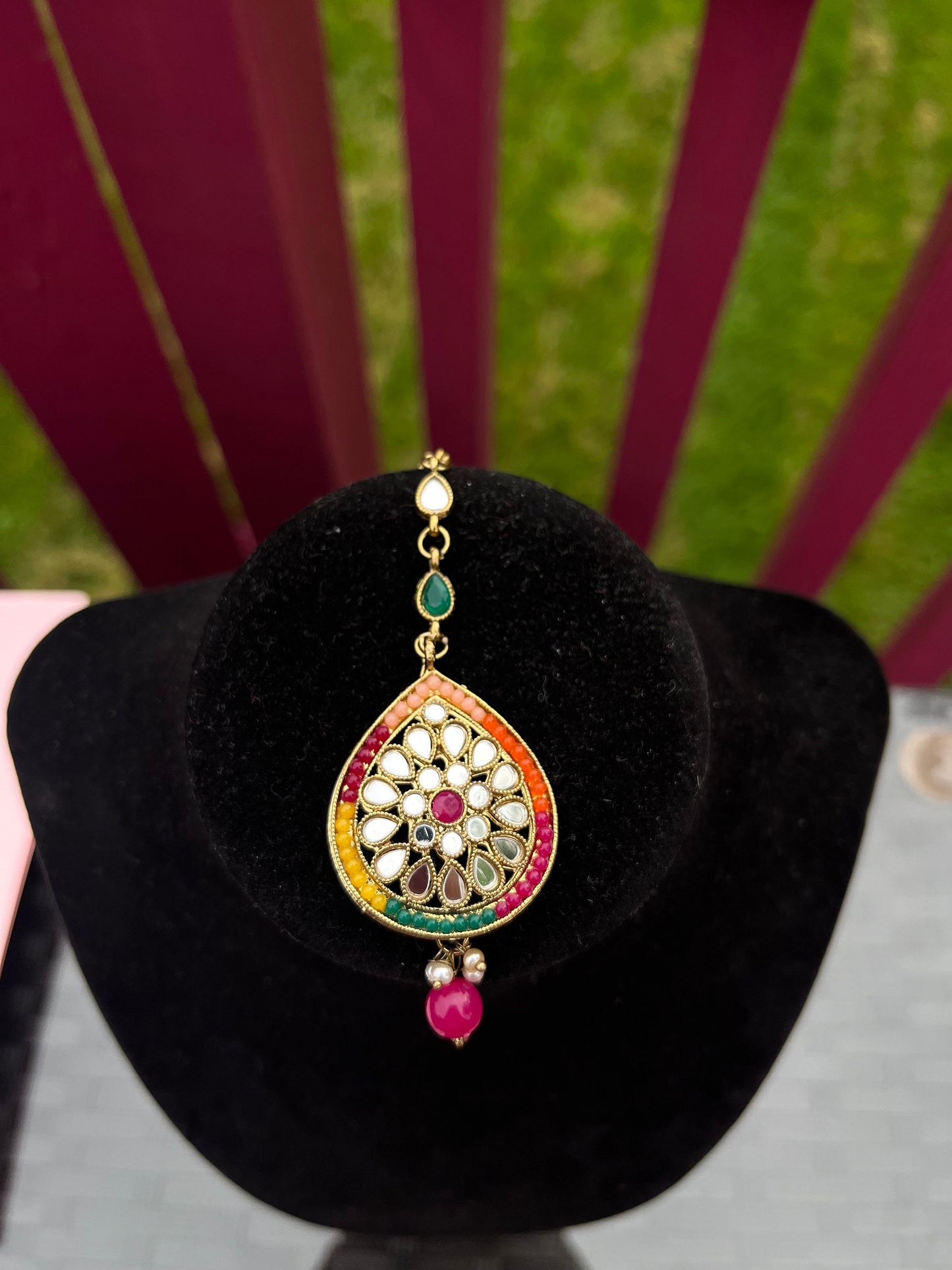 Maang tikka/ Kundan Tikka/ Indian Jewelry/ Indian Wedding Jewelry/ Pakistani Jewelry/ Jhoomer/ Matha patti/ Indian forehead jewelry