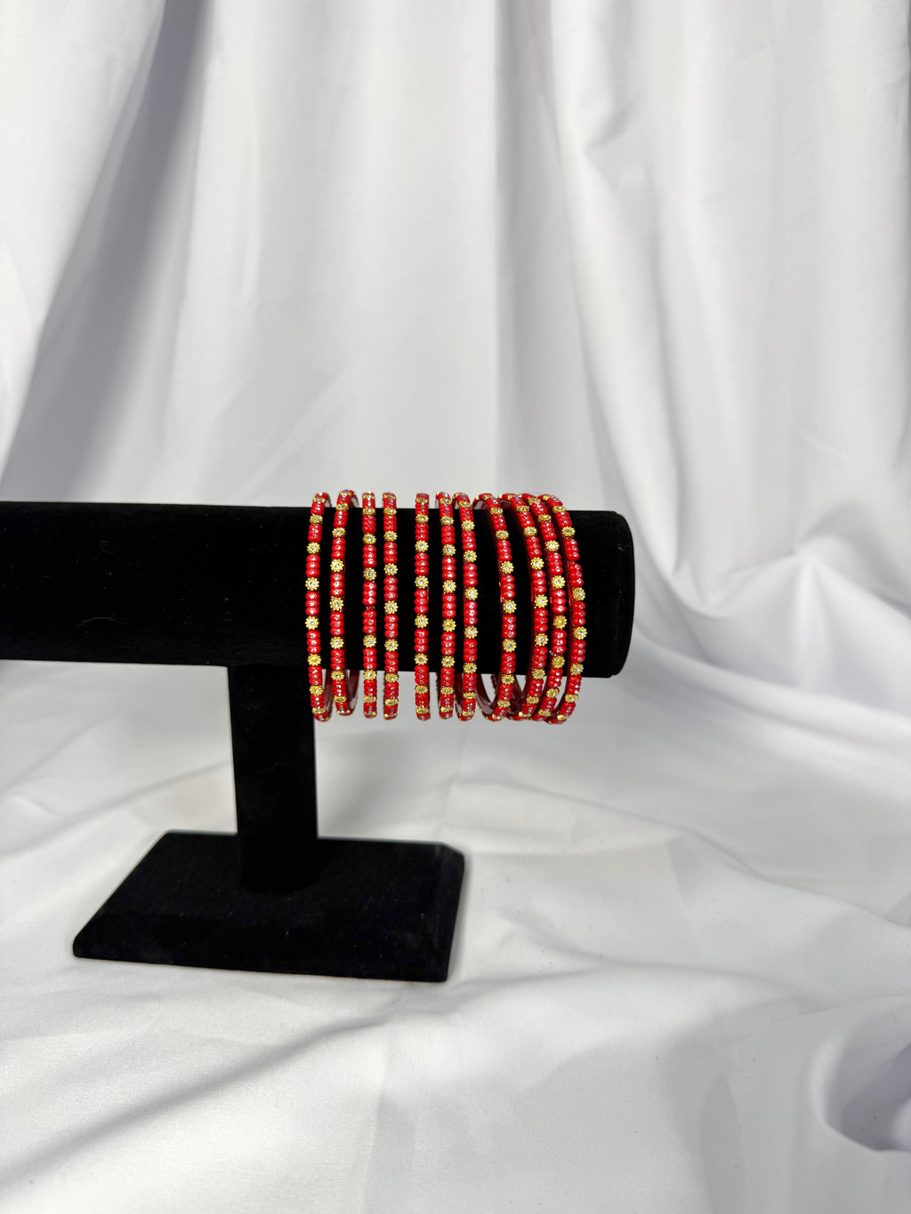 Dhriti Glass Bangles-Red