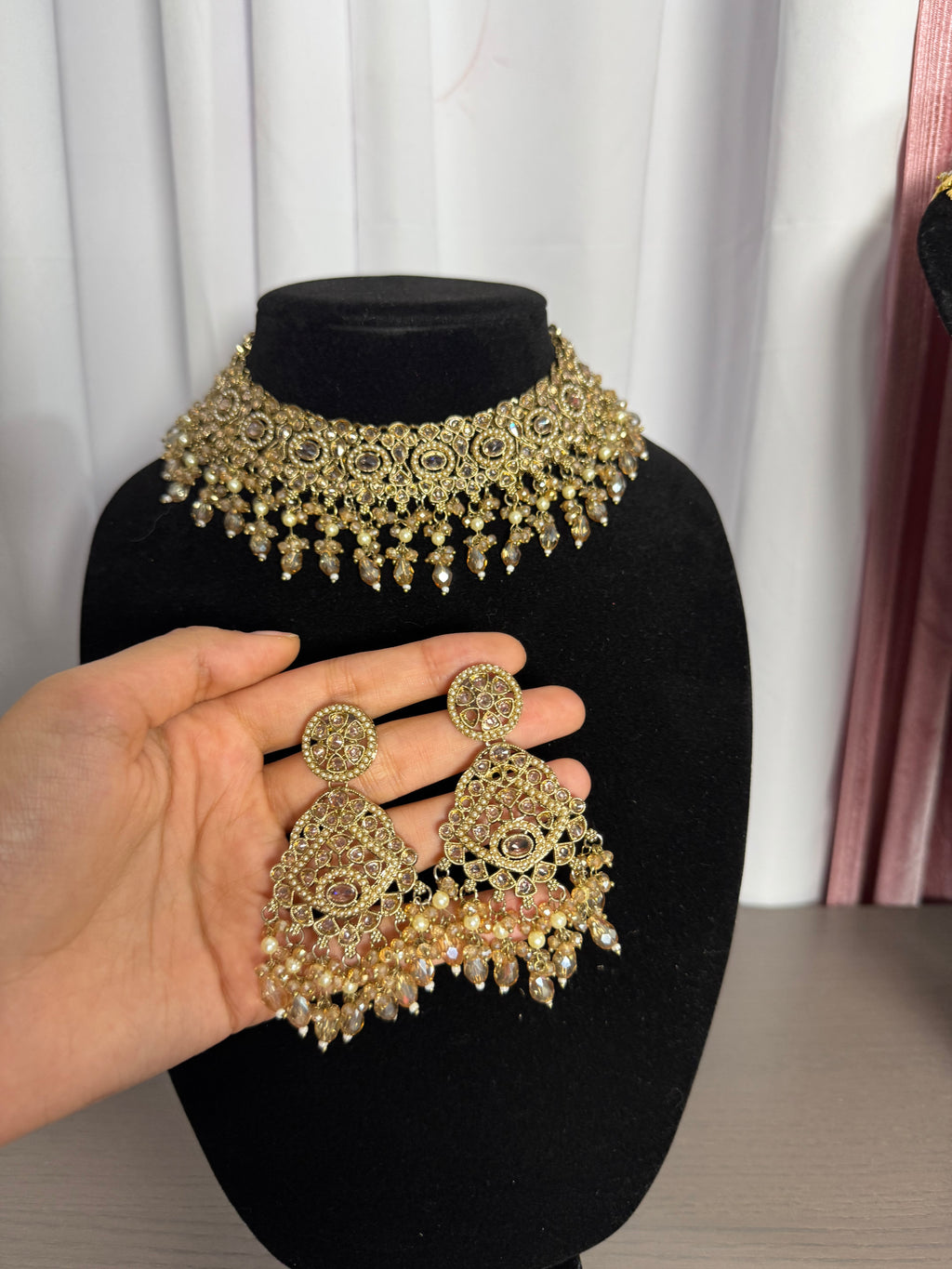 The Priya necklace set