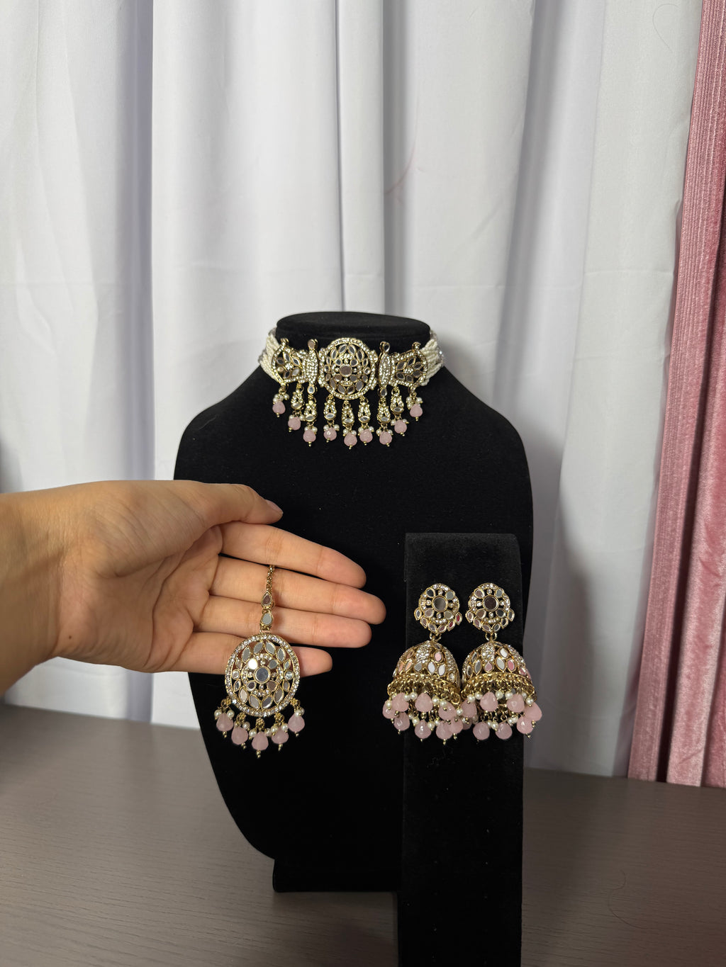 Neeti Mirror Worked Necklace Set