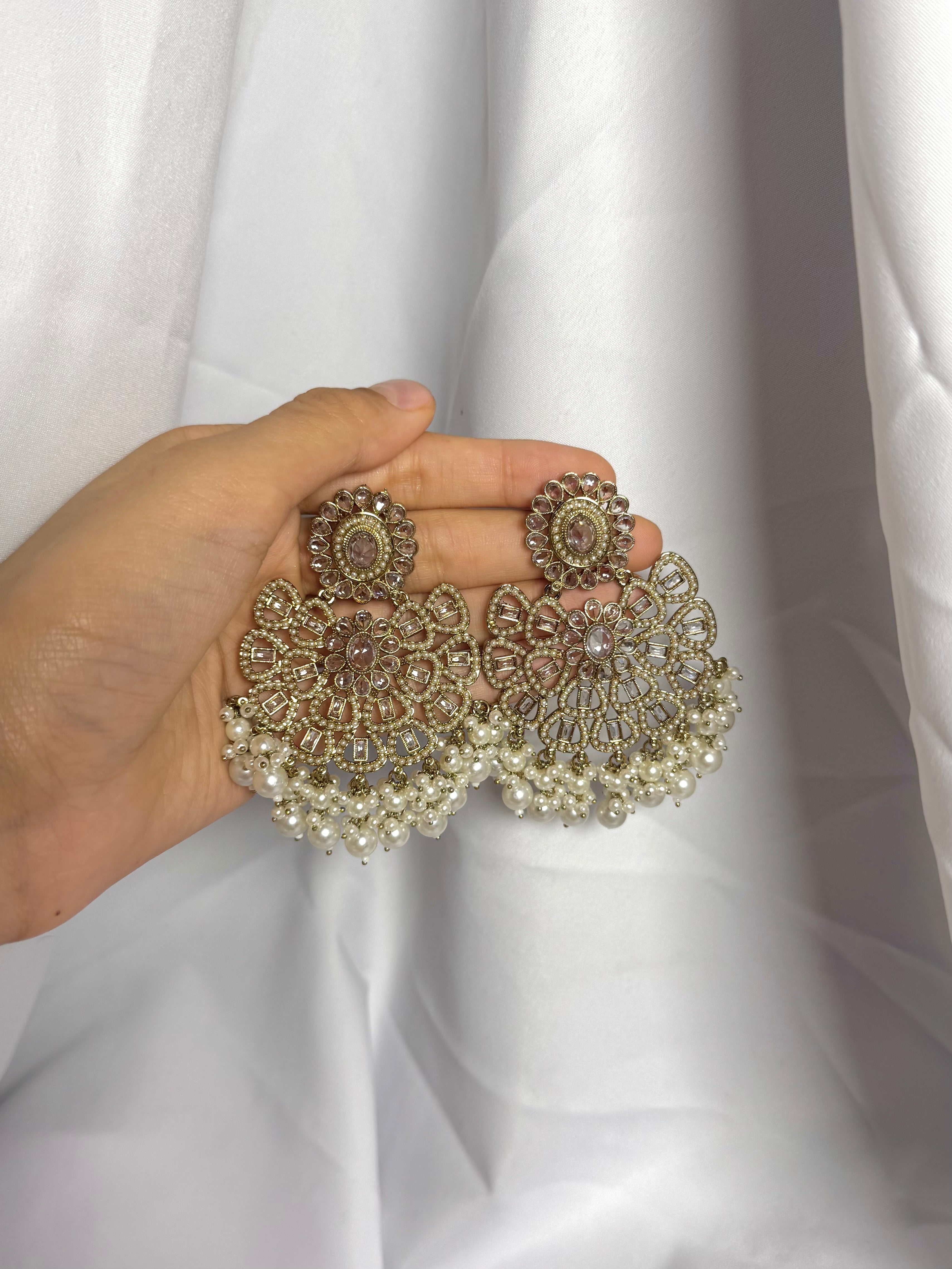 Samaira Earrings- Bronze