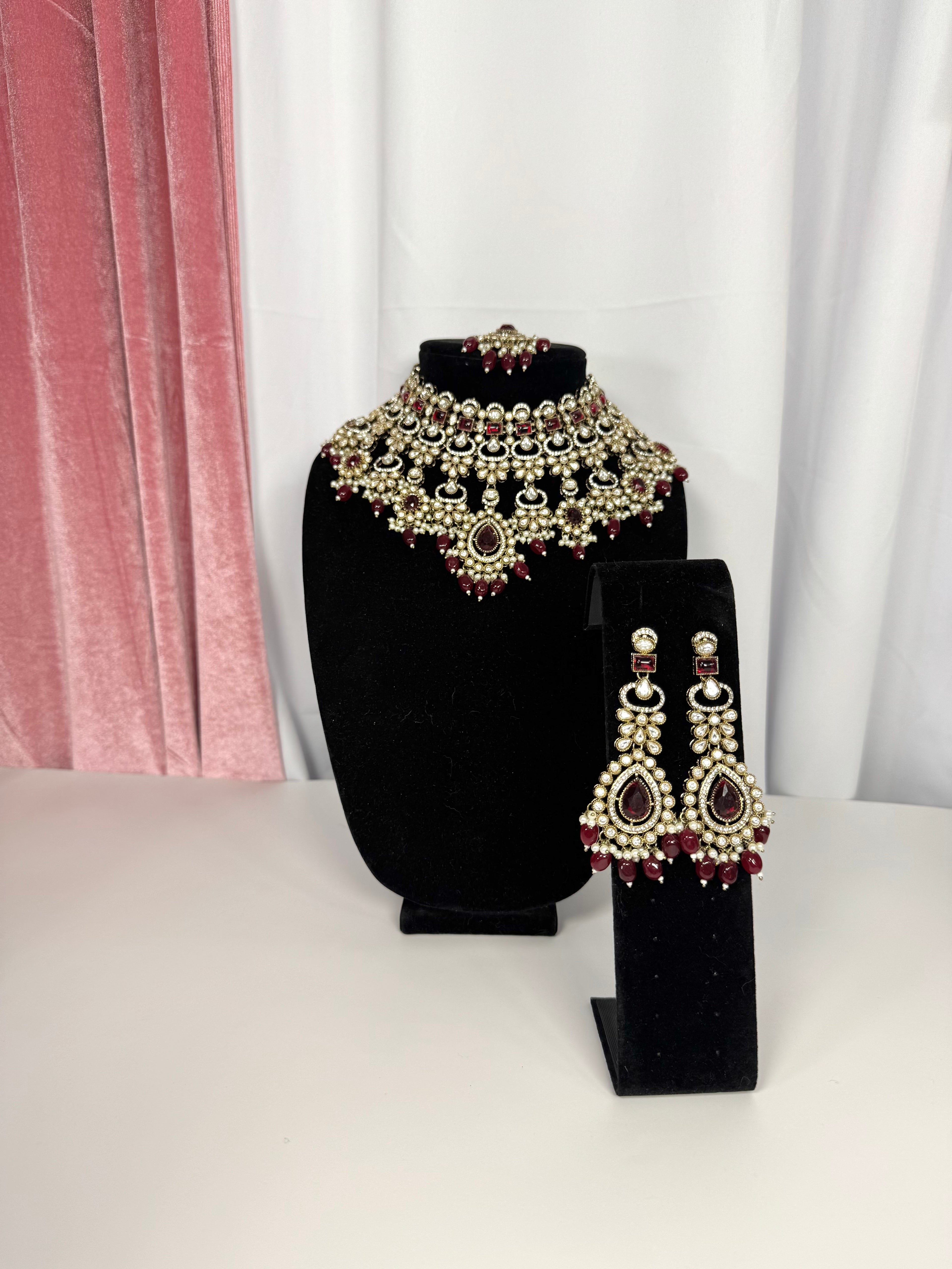 Nimi Necklace Set- Maroon