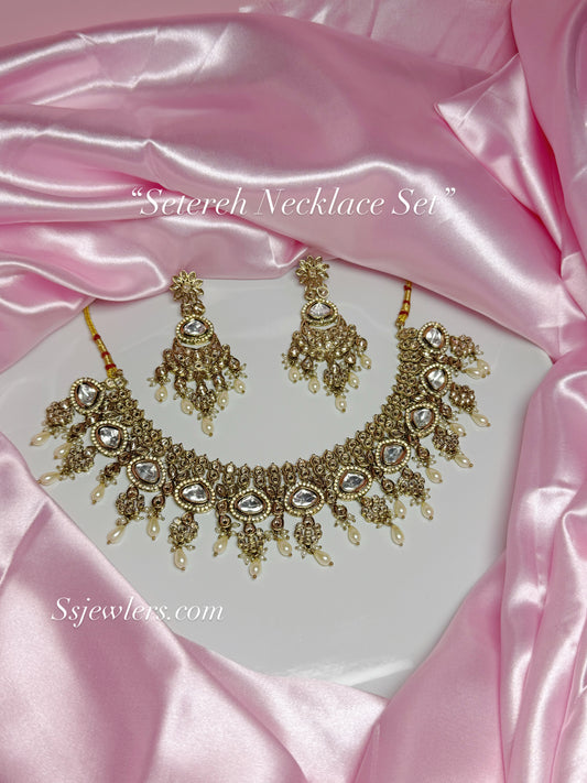 Setereh Necklace Set
