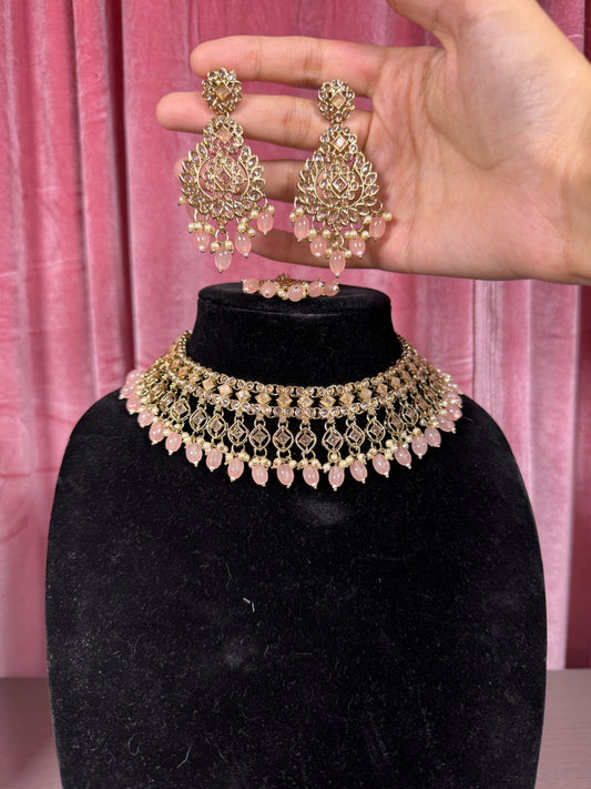 Indu Necklace Set