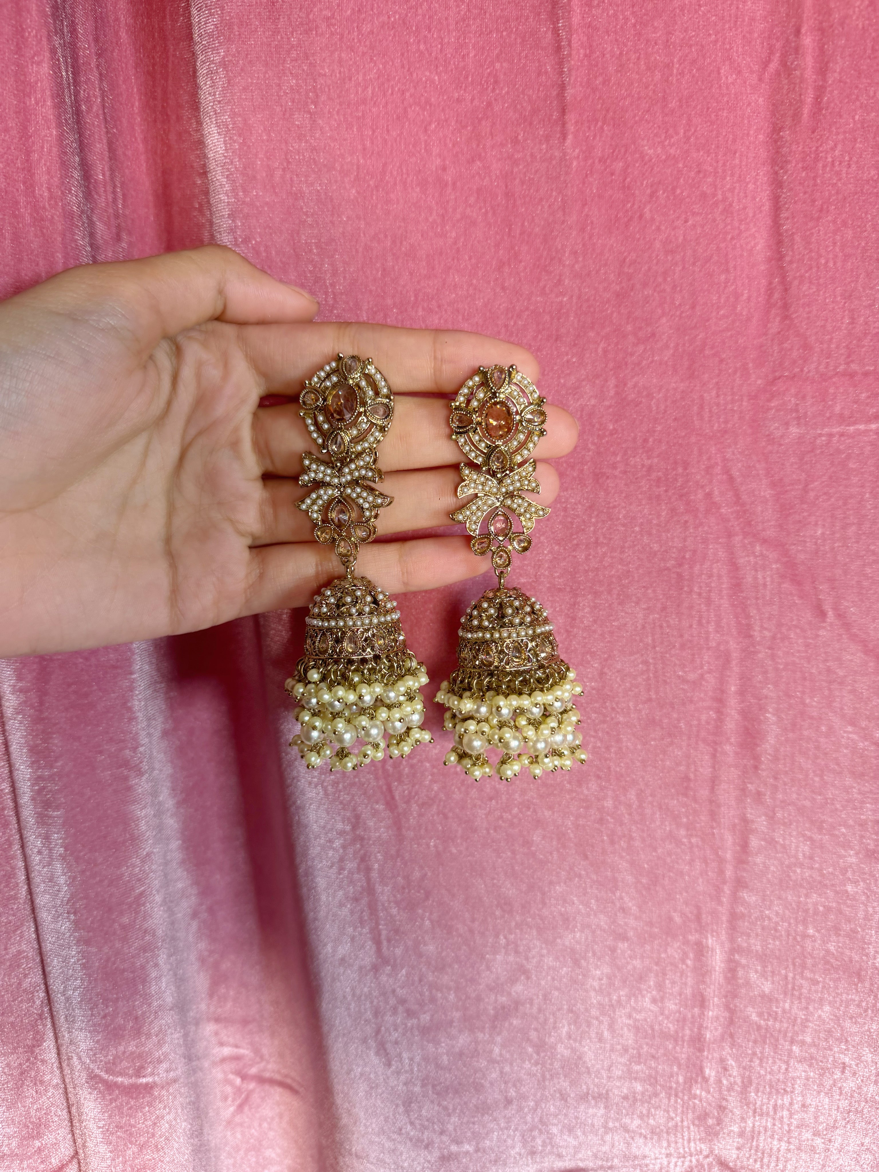 Gurleen Jhumka Earrings Champaign