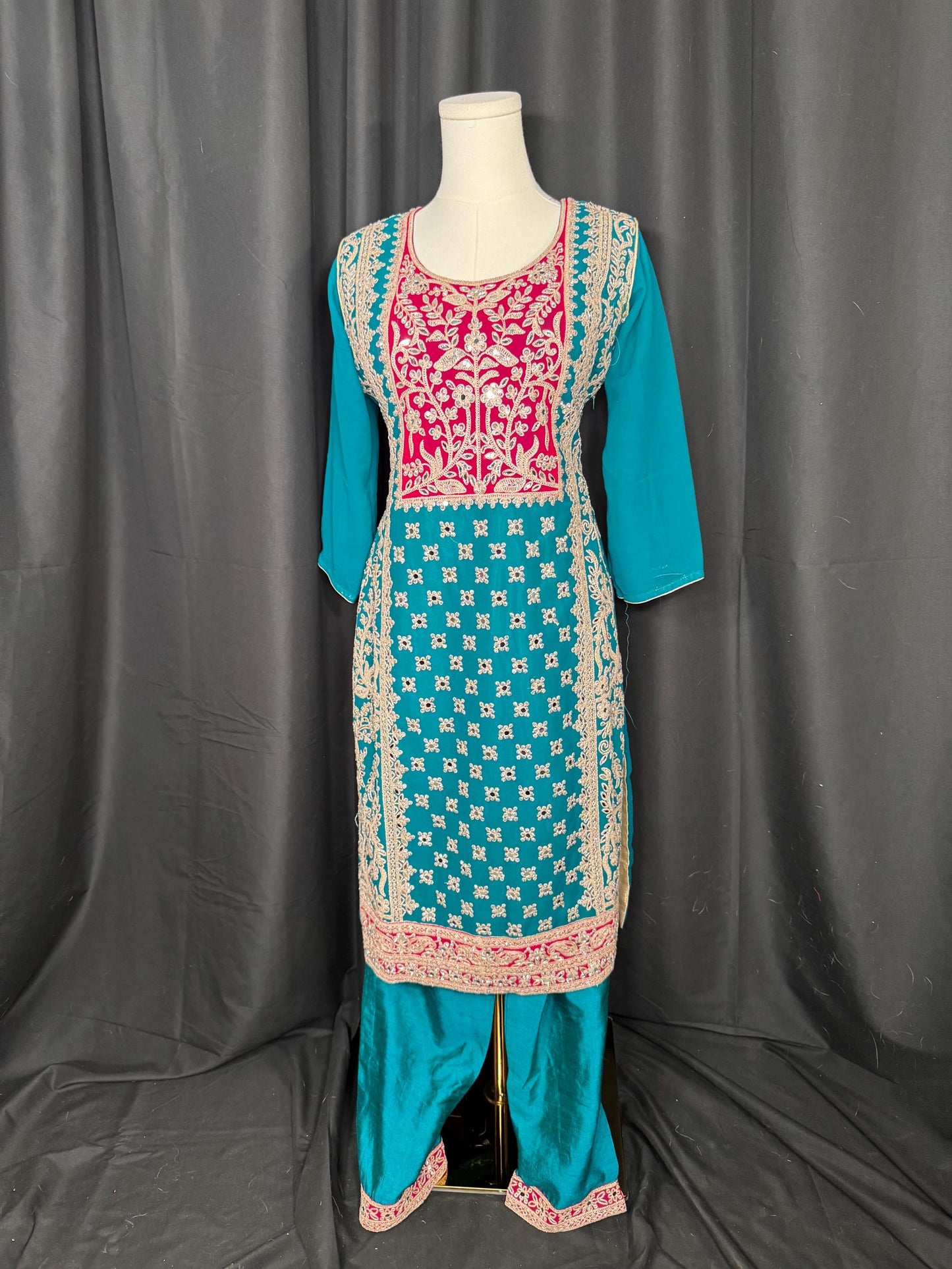 Pakistani suit, Punjabi Sharrara For Women Indian Designer Wedding Wear, Salwar suit, Chaniya Choli bollywood Style Indian outfits