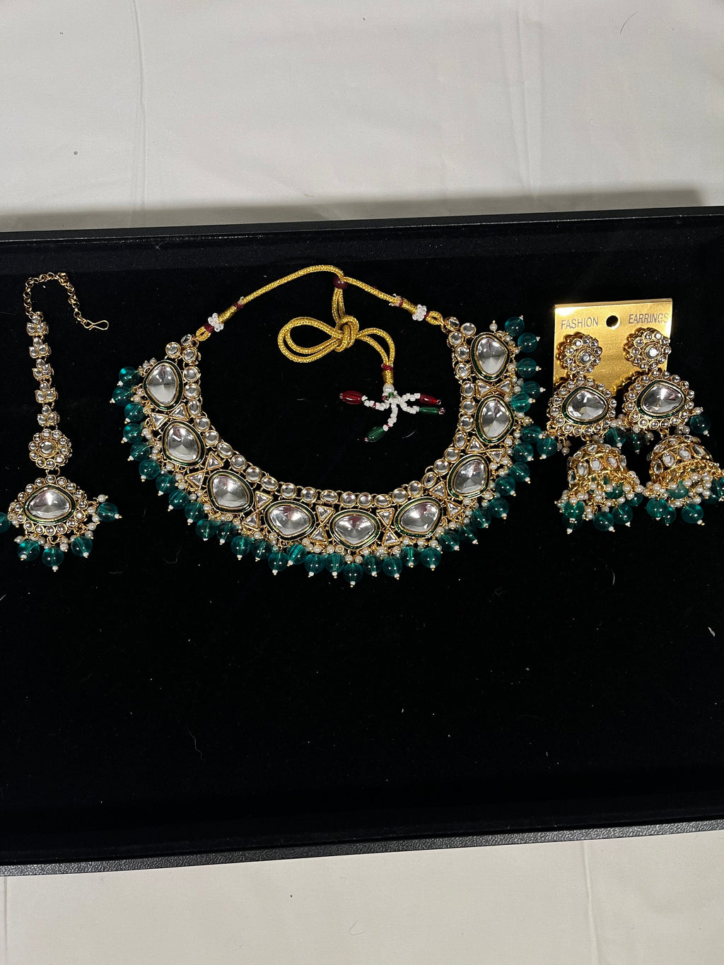 Sakeena Necklace Set