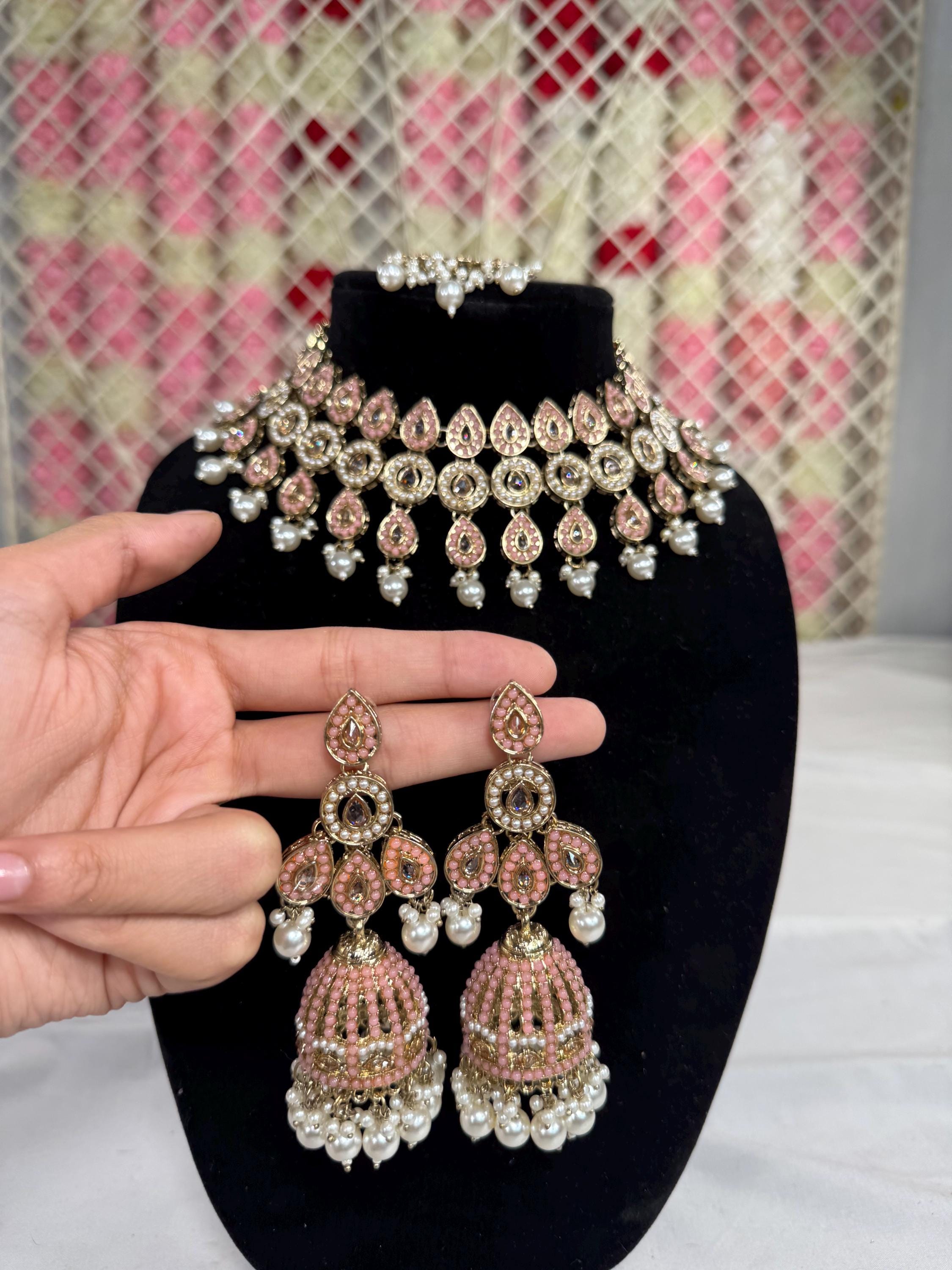 Raniya Necklace Set