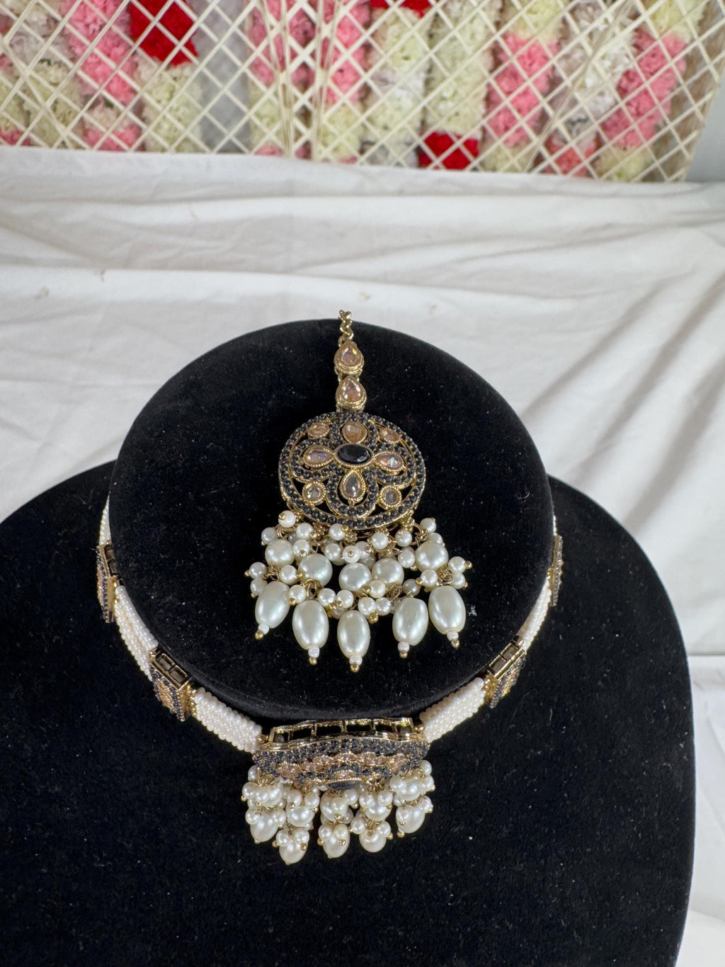 Ayrella Necklace Set