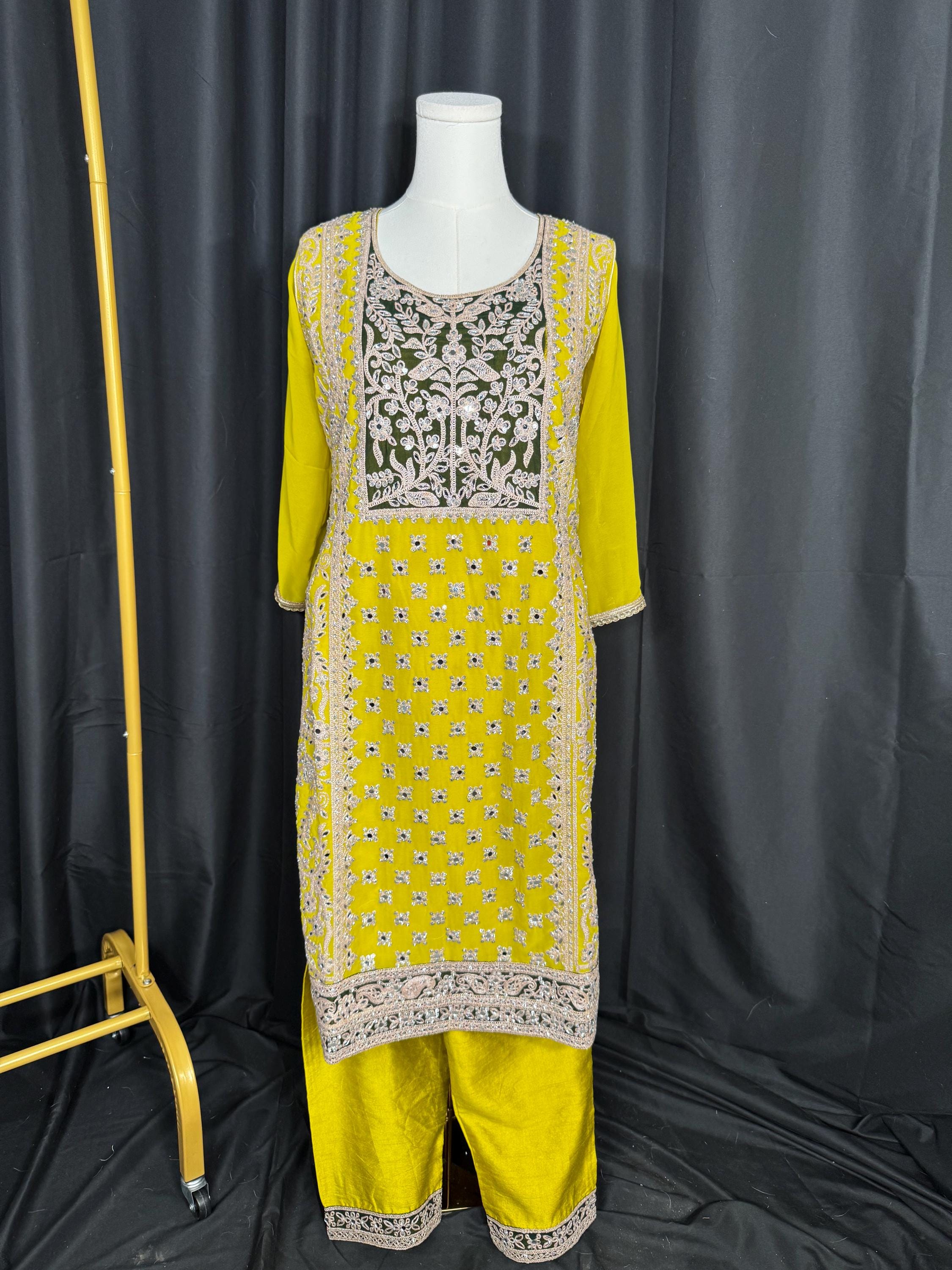 Pakistani suit, Punjabi Sharrara For Women Indian Designer Wedding Wear, Salwar suit, Chaniya Choli bollywood Style Indian outfits