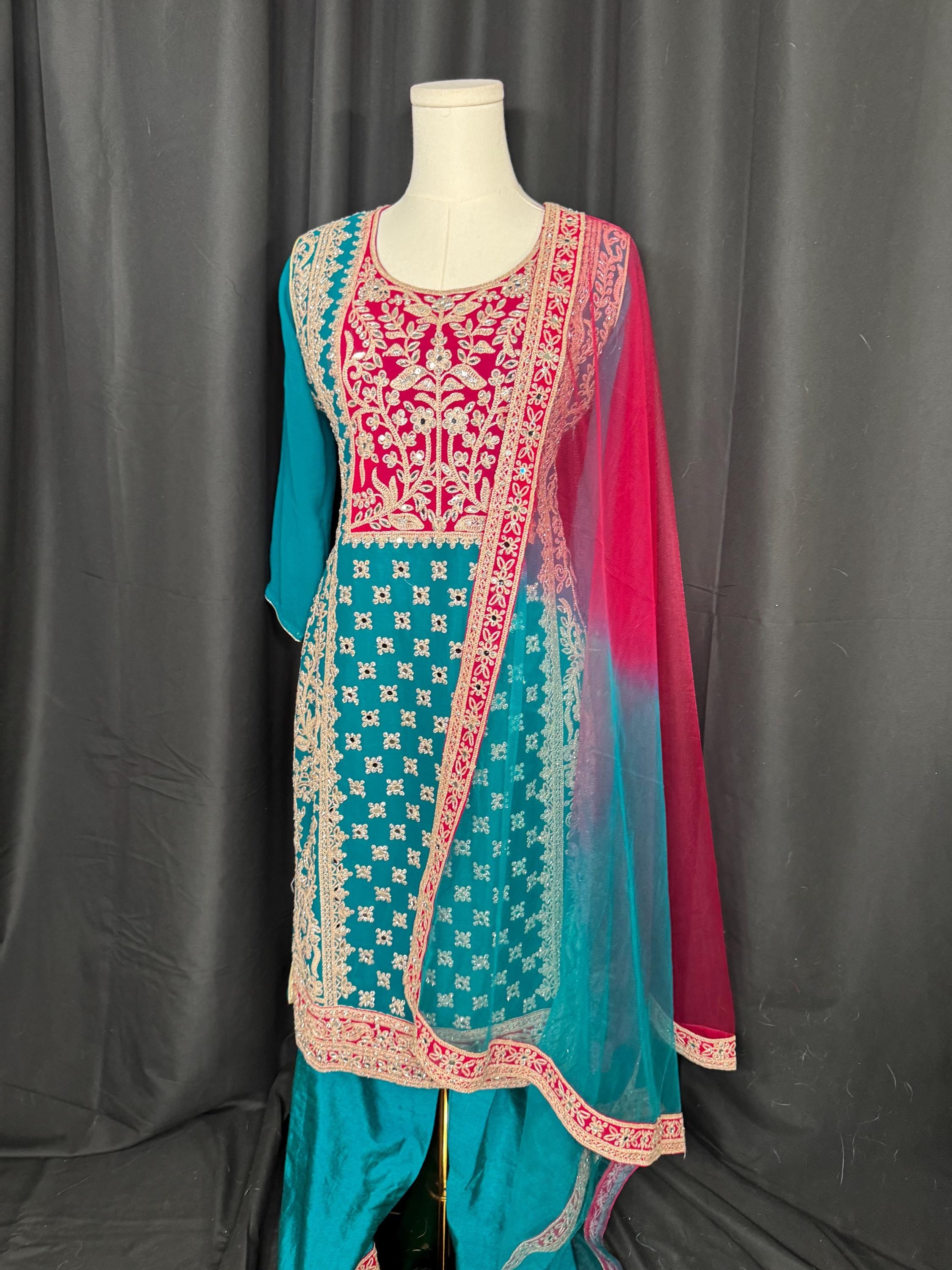 Pakistani suit, Punjabi Sharrara For Women Indian Designer Wedding Wear, Salwar suit, Chaniya Choli bollywood Style Indian outfits