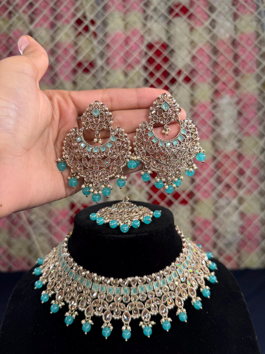Aamira Necklace Set