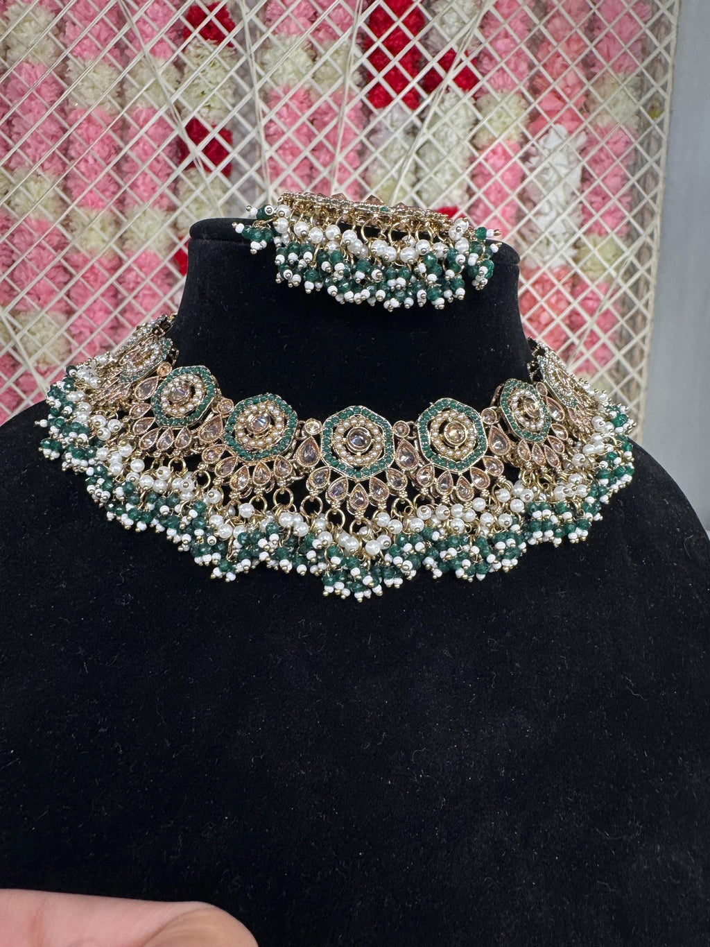 Iqriya Necklace Set