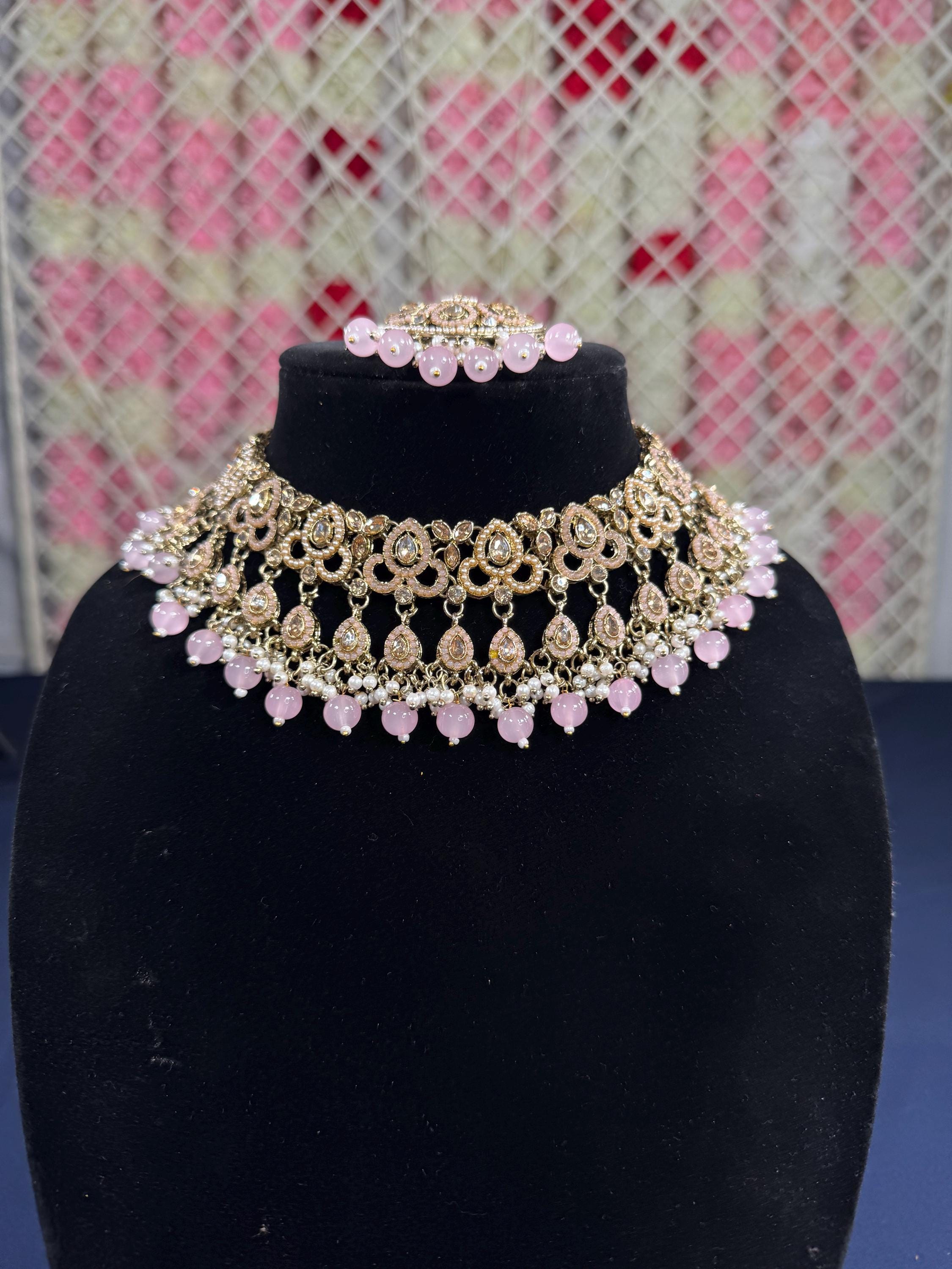 Yasmina Necklace Set