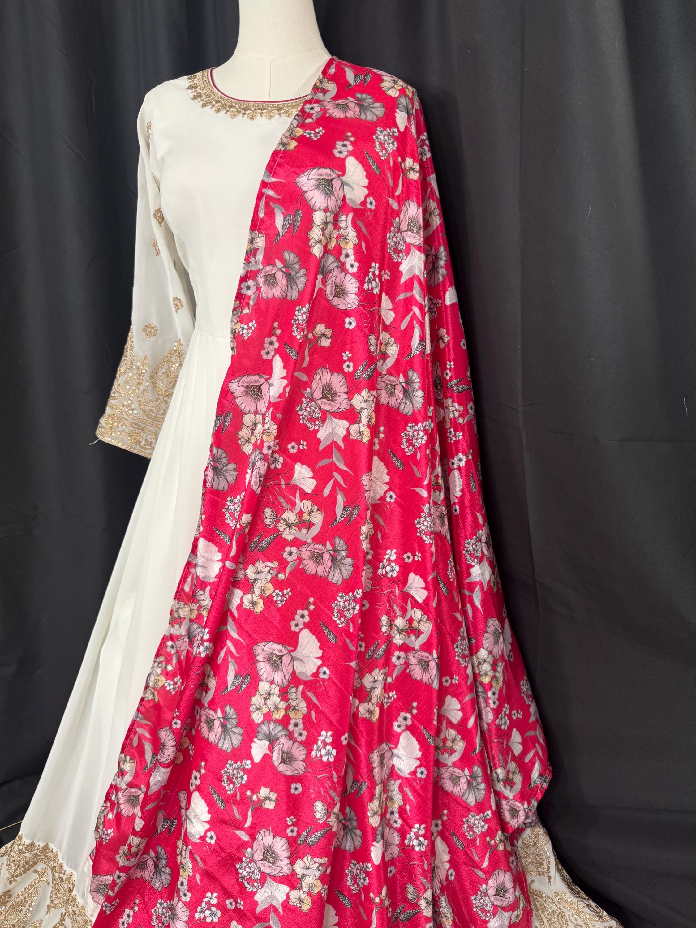 Gown For Women Indian Designer Wedding Wear Party Wear function Wear Reception Wear gown  bollywood Style Indian outfits Pakistani outfit